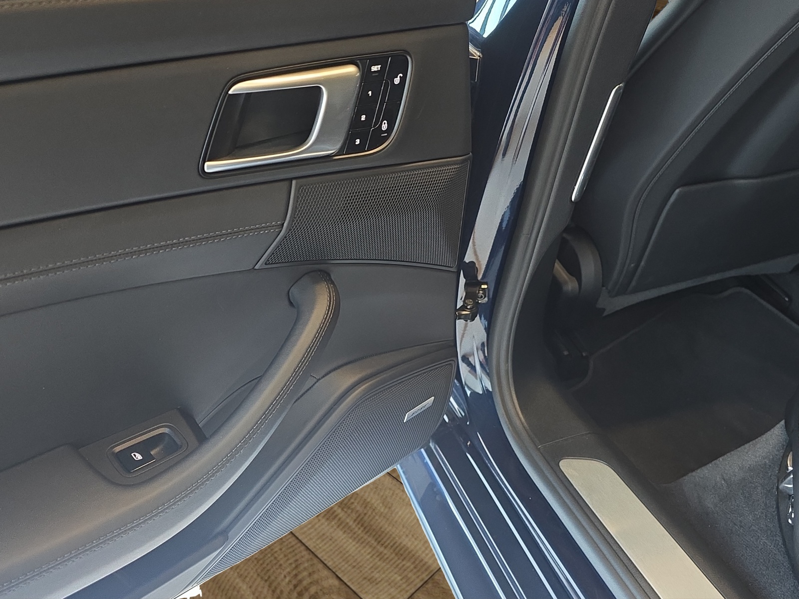 PORSCHE Panamera Turbo S E-Hybrid Sport Turismo PDK-image-23