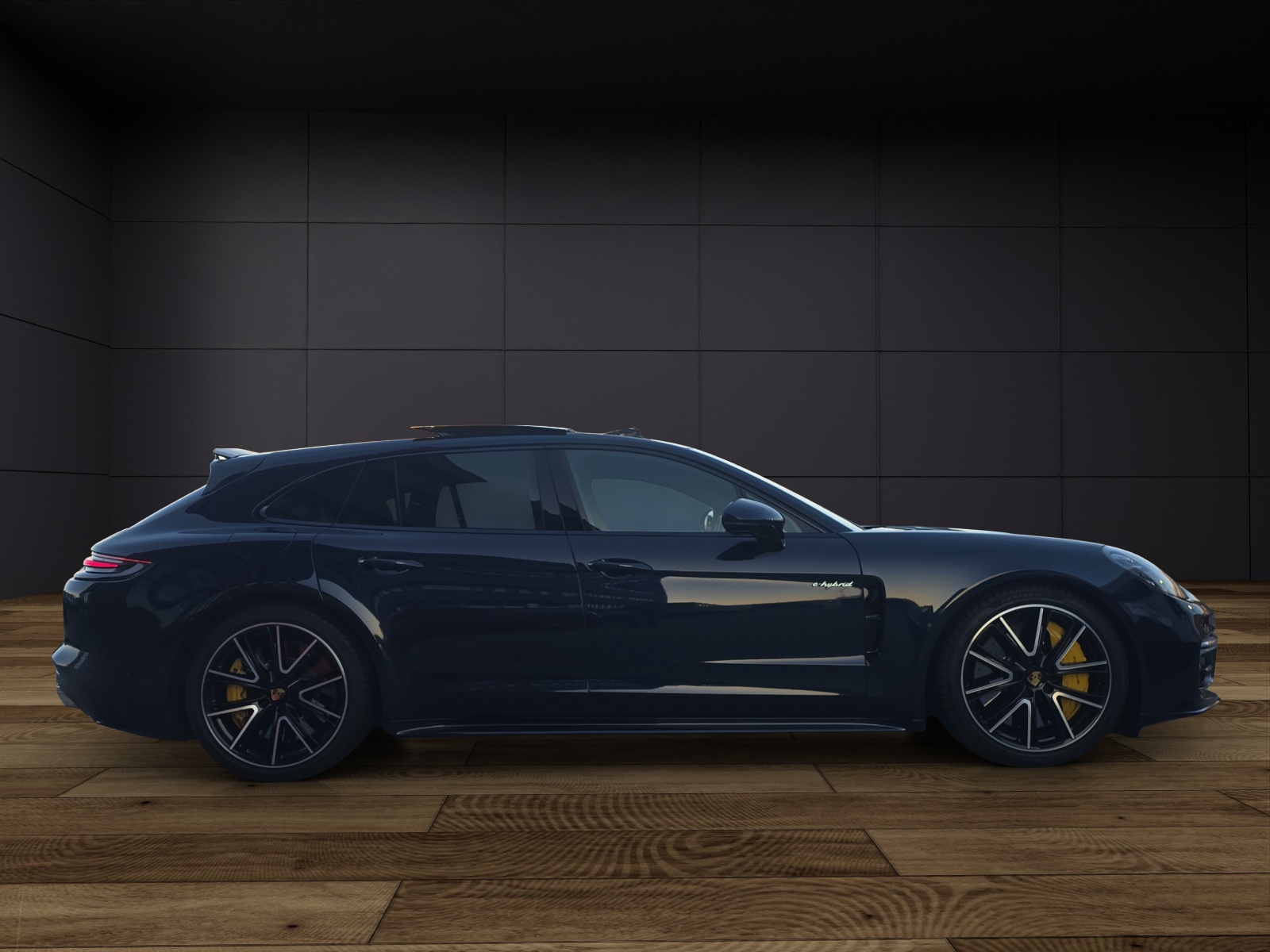 PORSCHE Panamera Turbo S E-Hybrid Sport Turismo PDK-image-4