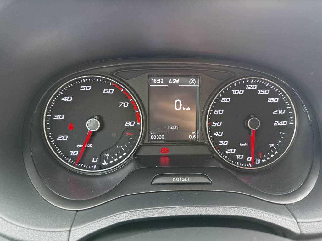 SEAT Ibiza 1.4 TSI 150 ACT Swiss FR-image-14