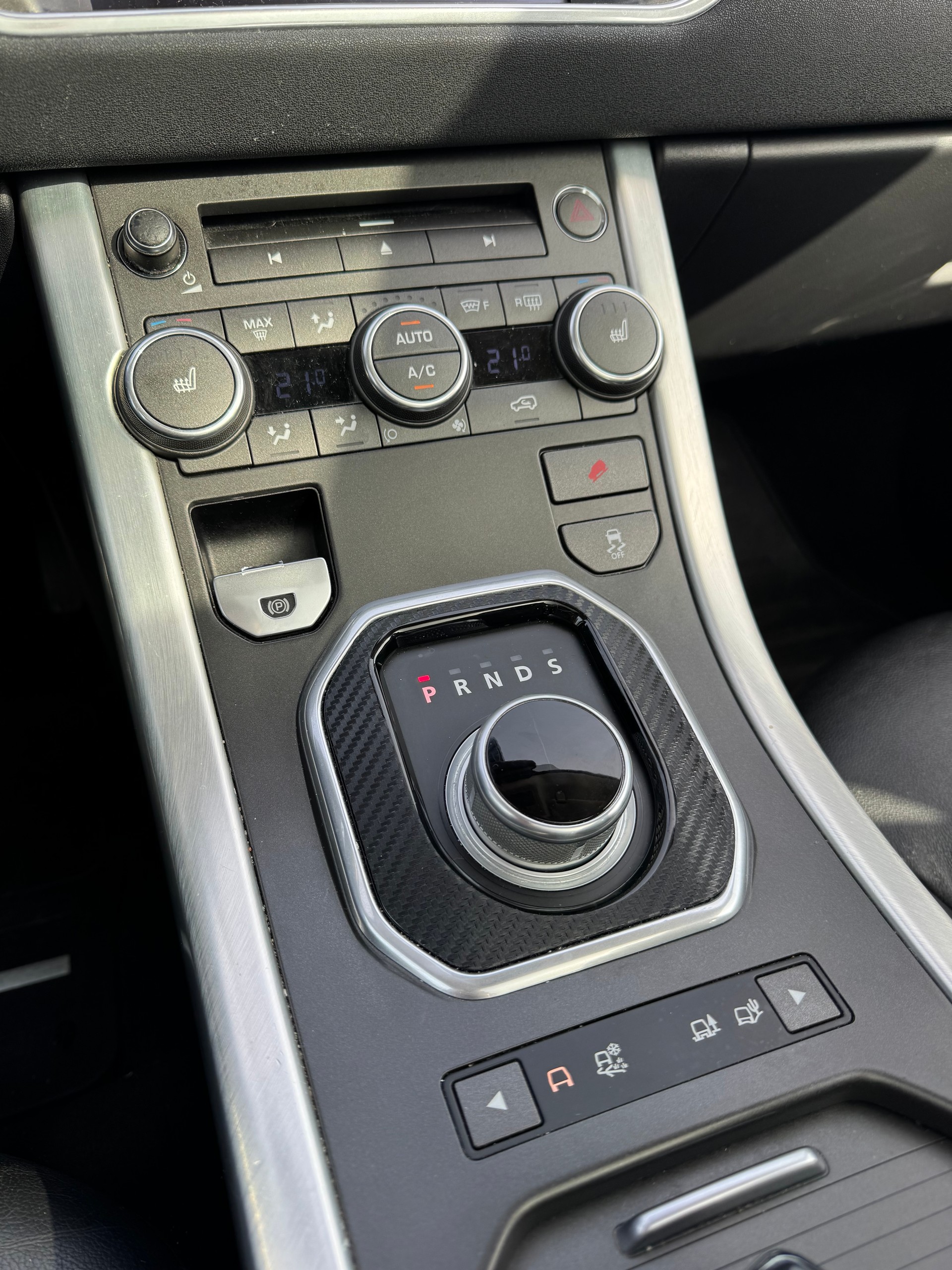 LAND ROVER Range Rover Evoque 2.0 Si4 Prestige AT6-image-12