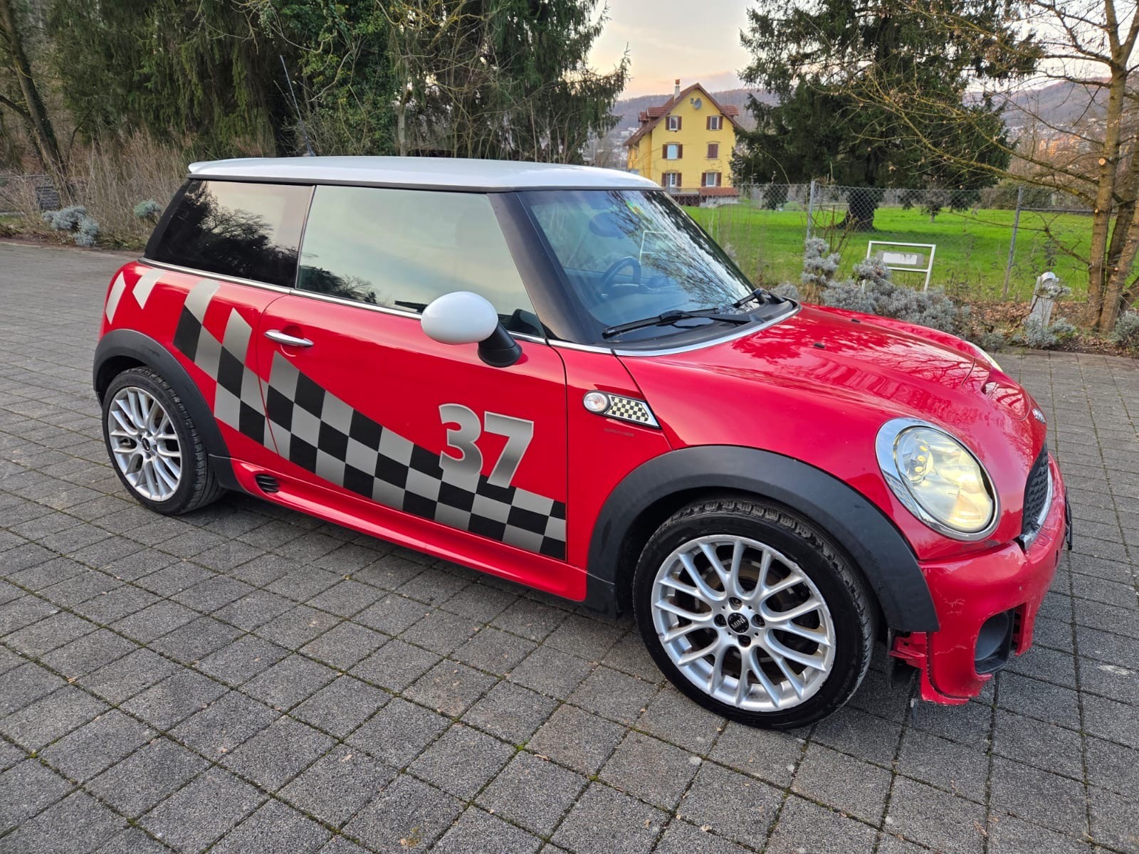 MINI Cooper S-image-3