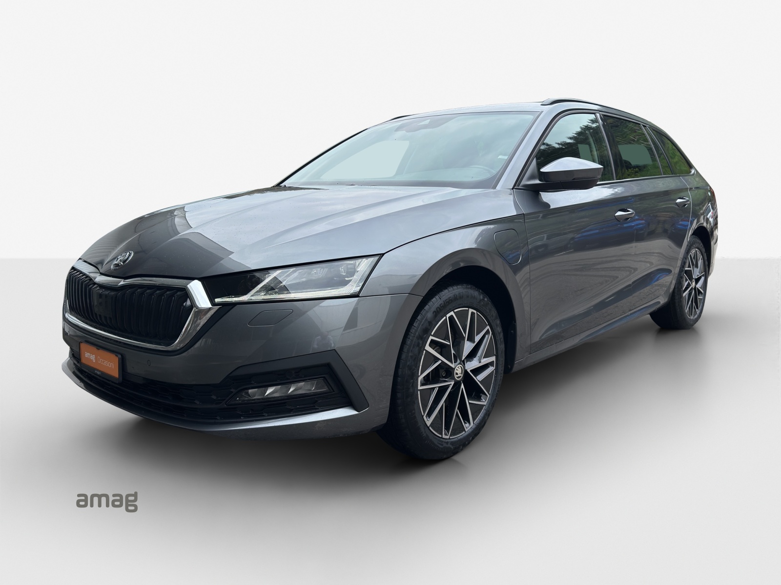 SKODA Octavia Combi 1.4 TSI PHEV DSG Ambition-image-0