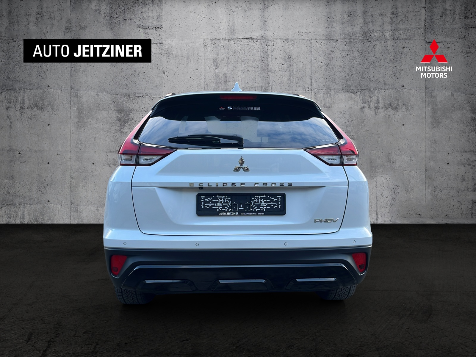 MITSUBISHI Eclipse Cross 2.4 PHEV Blackline 4WD-image-7