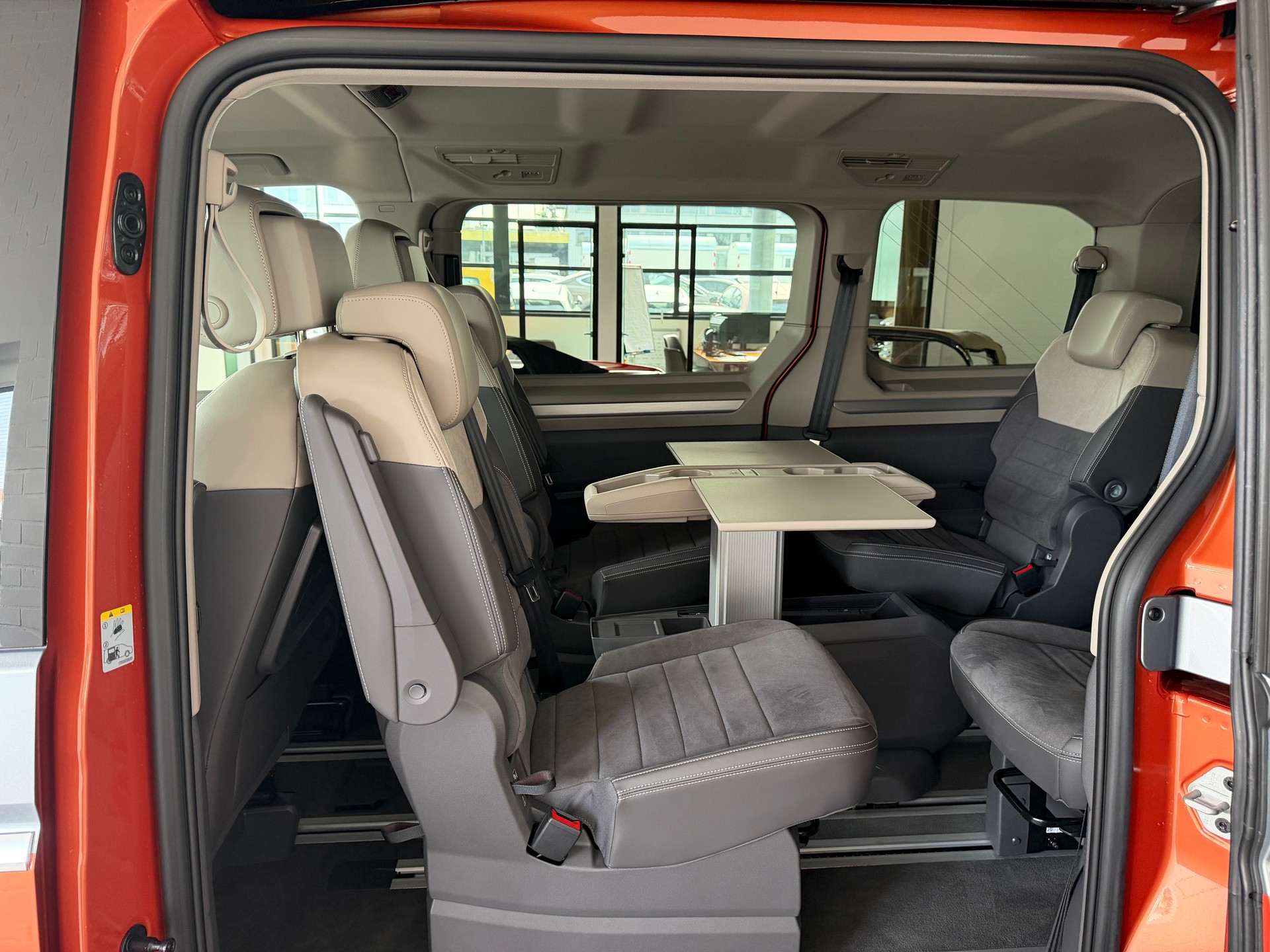 VW Multivan 1.5 eHybrid '' GOAL EDITION '' Life 4Motion 4X4 DSG-image-11
