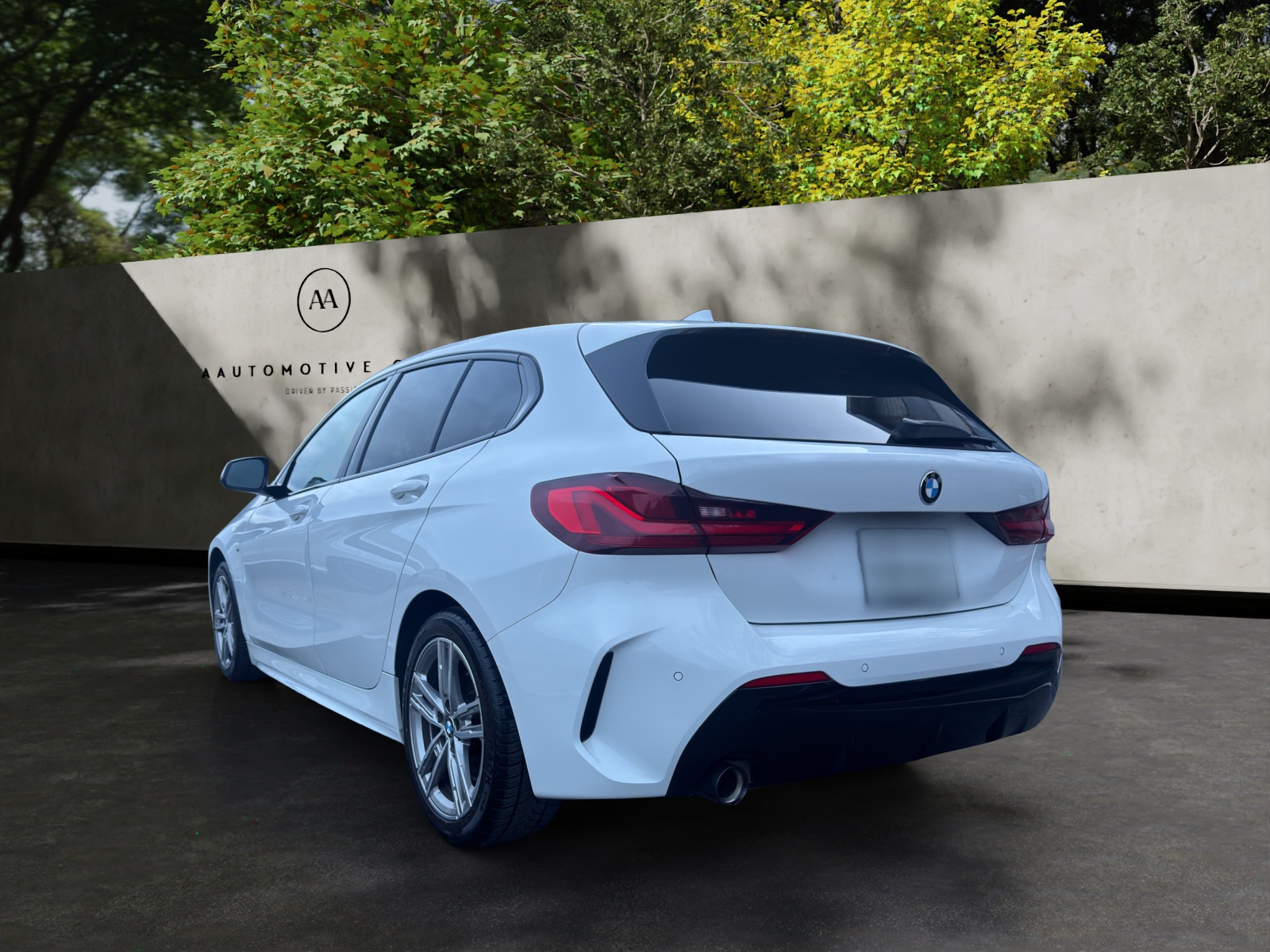 BMW 118i Pure M Sport Steptronic-showroom-element-3