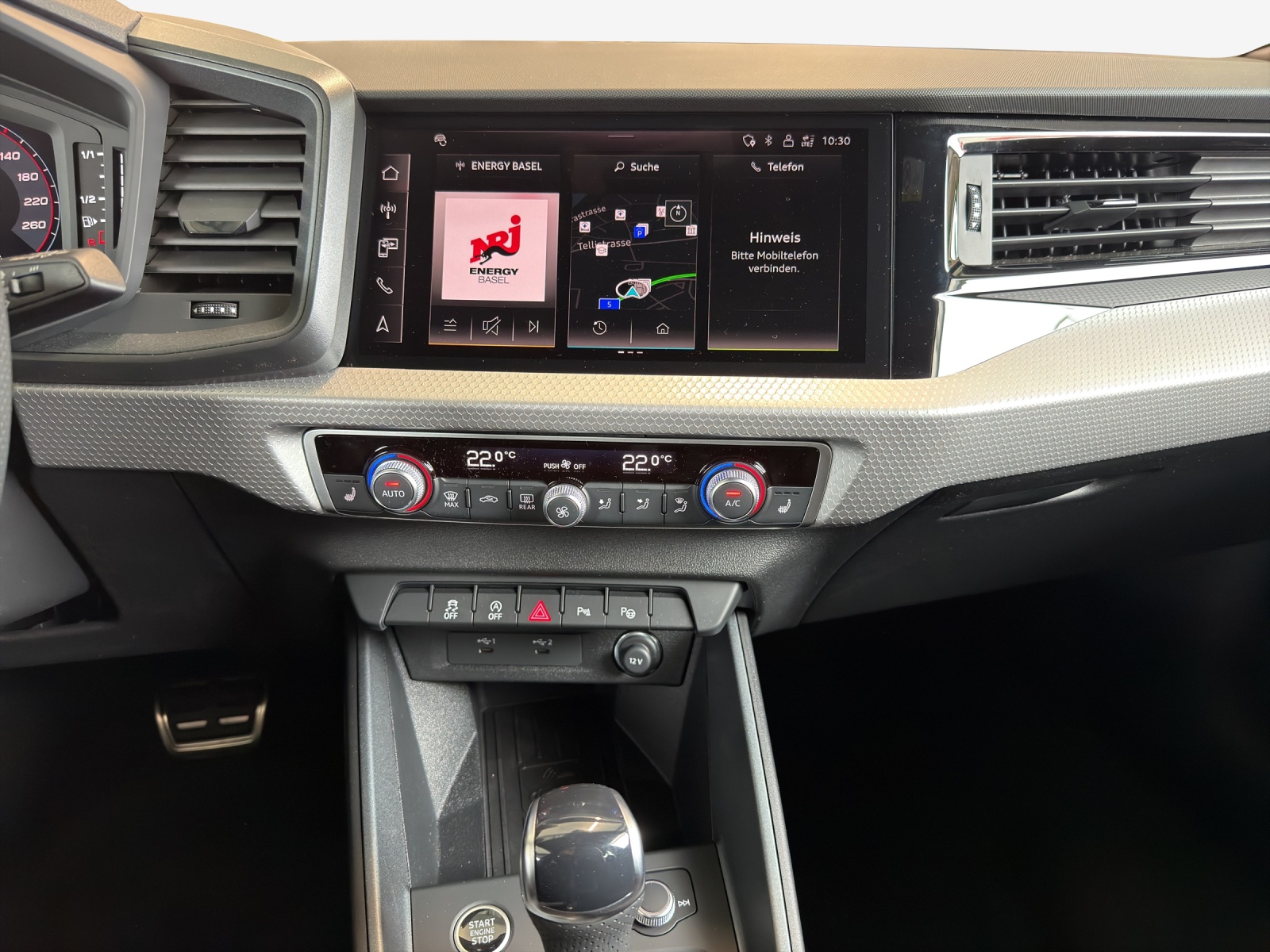AUDI A1 Sportback 30 TFSI S Line Attraction S-tronic-image-10