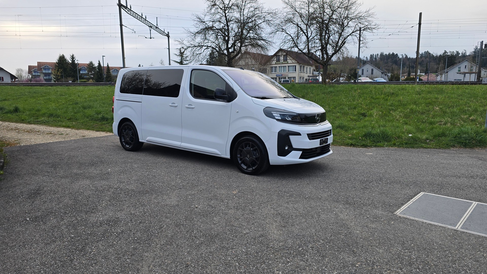 OPEL Zafira Life 2.0 CDTI Business Edition M Automatik-image-4