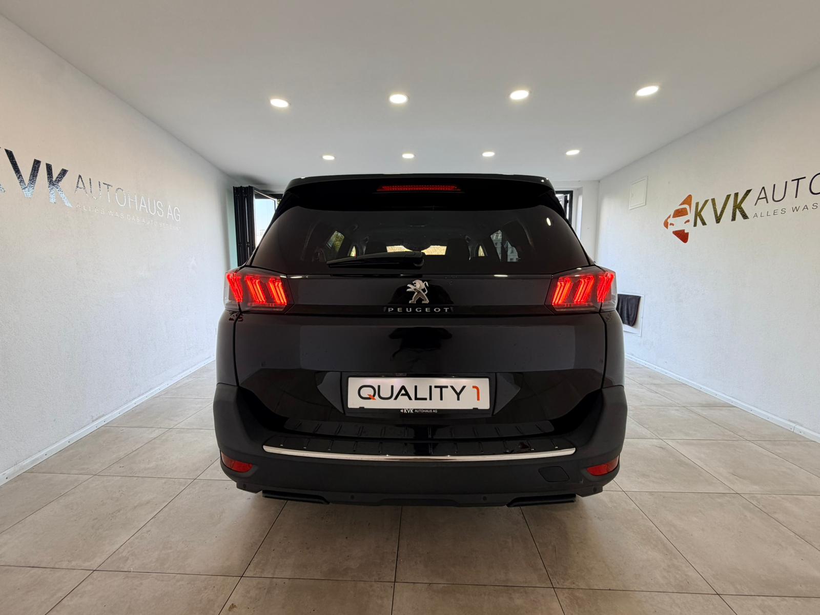 PEUGEOT 5008 1.5 BlueHDi Allure Pack EAT8*7 Plätzer*-image-4