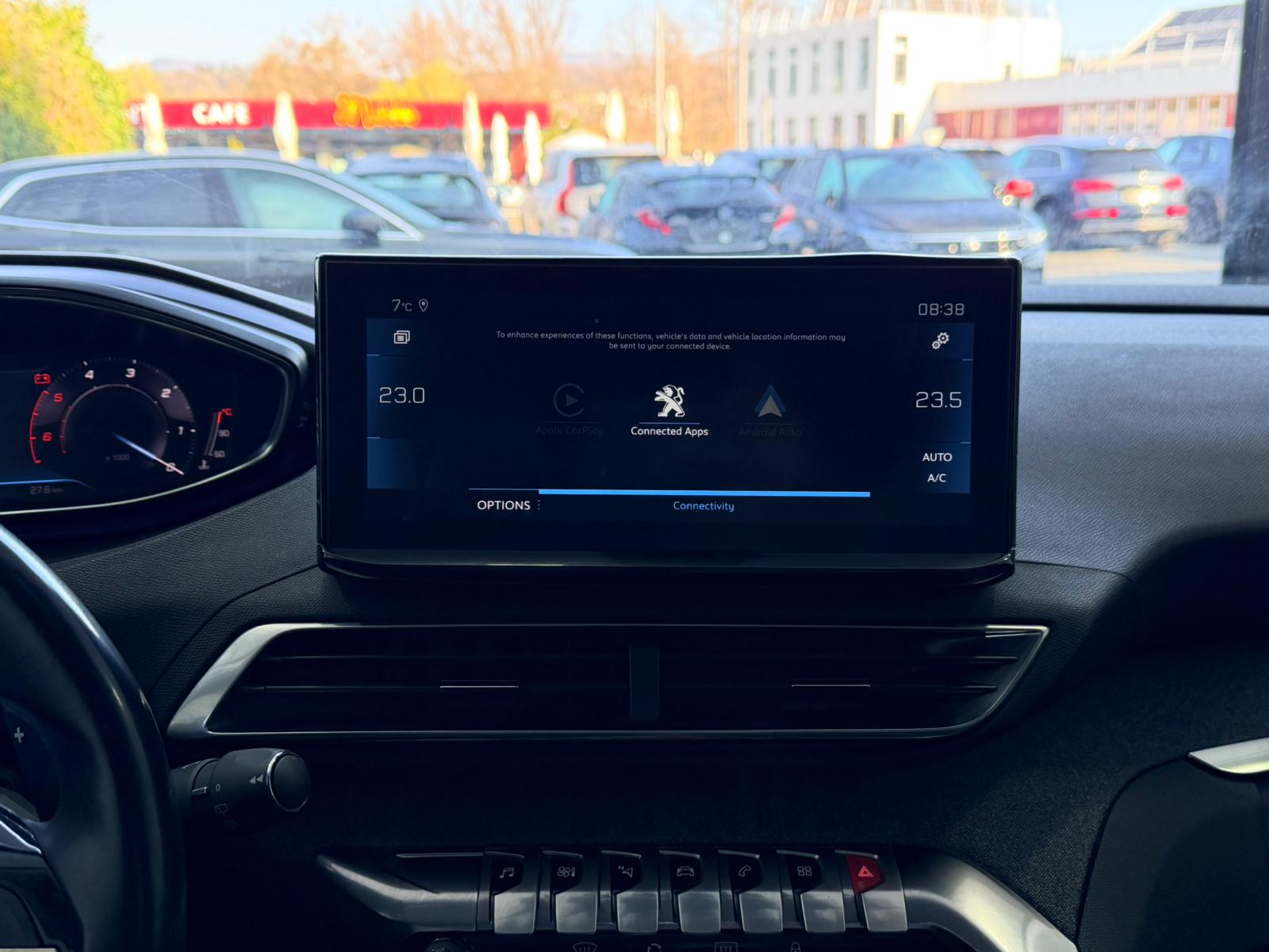 PEUGEOT 5008 1.5 BlueHDi Allure Pack EAT8*7 Plätzer*-image-8