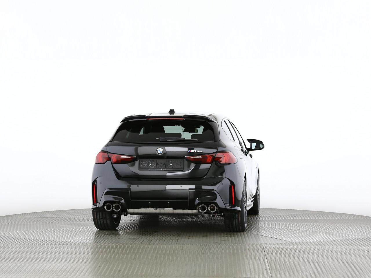 BMW M135i xDrive-image-9