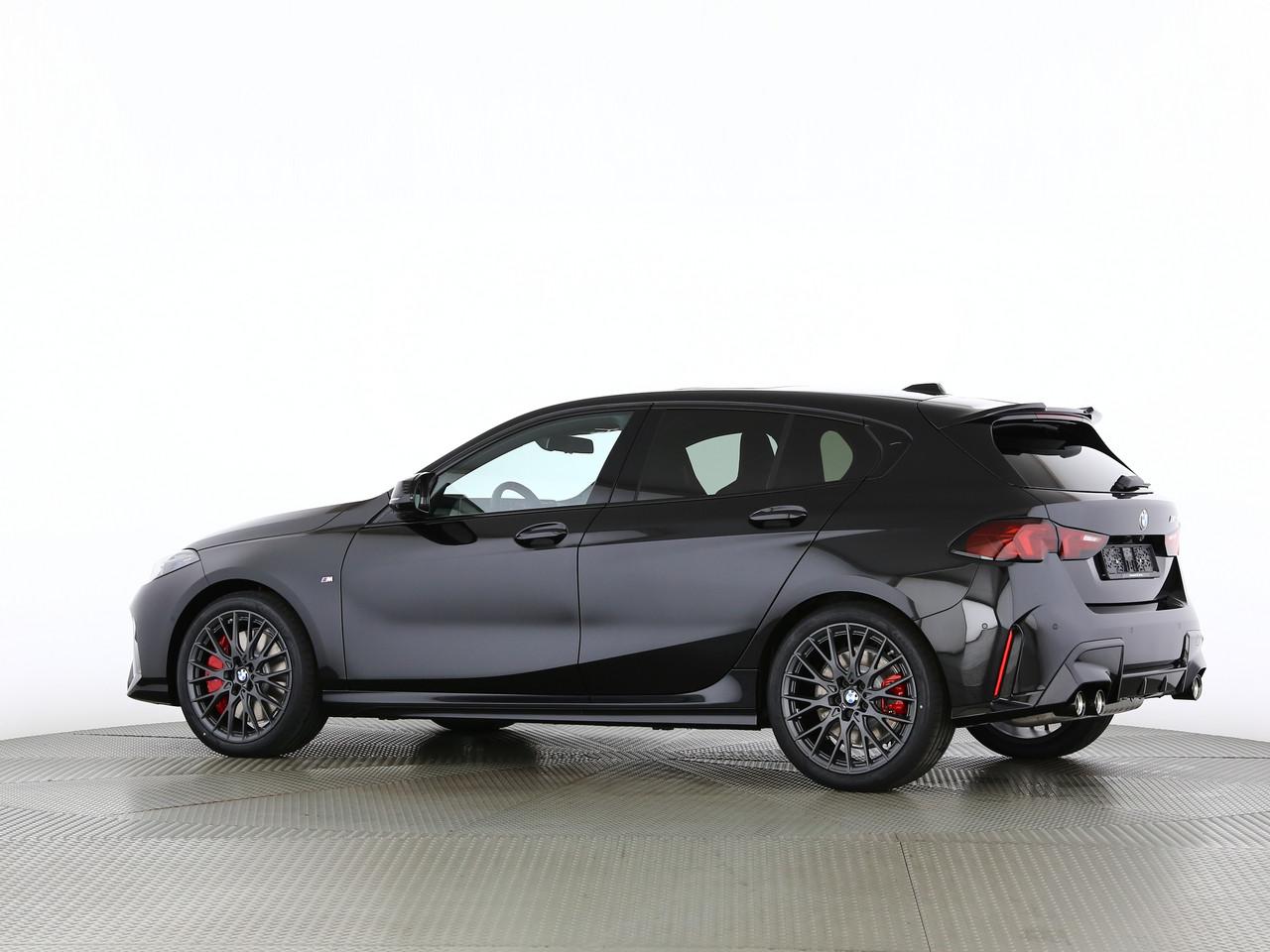 BMW M135i xDrive-image-5