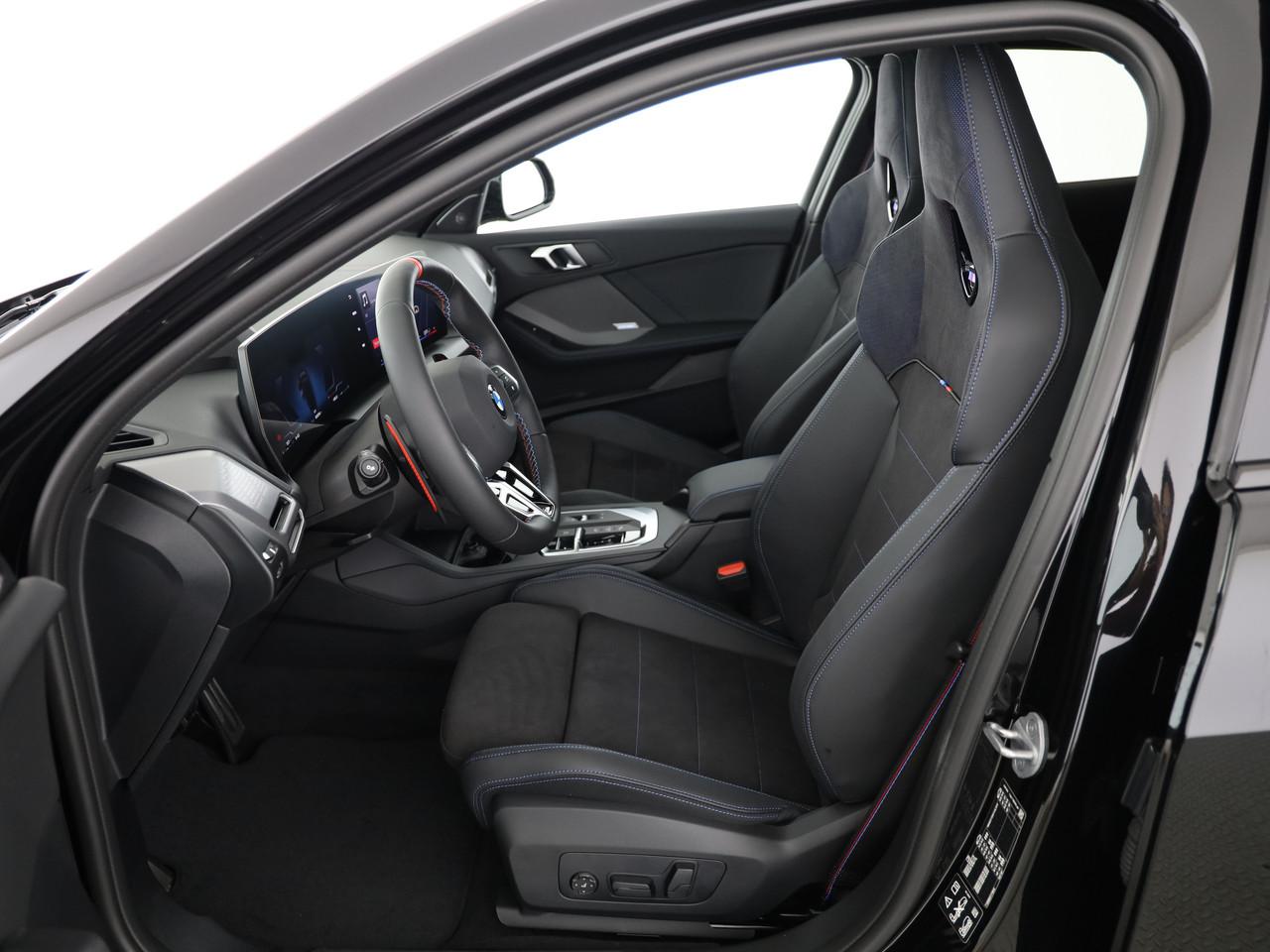 BMW M135i xDrive-image-22