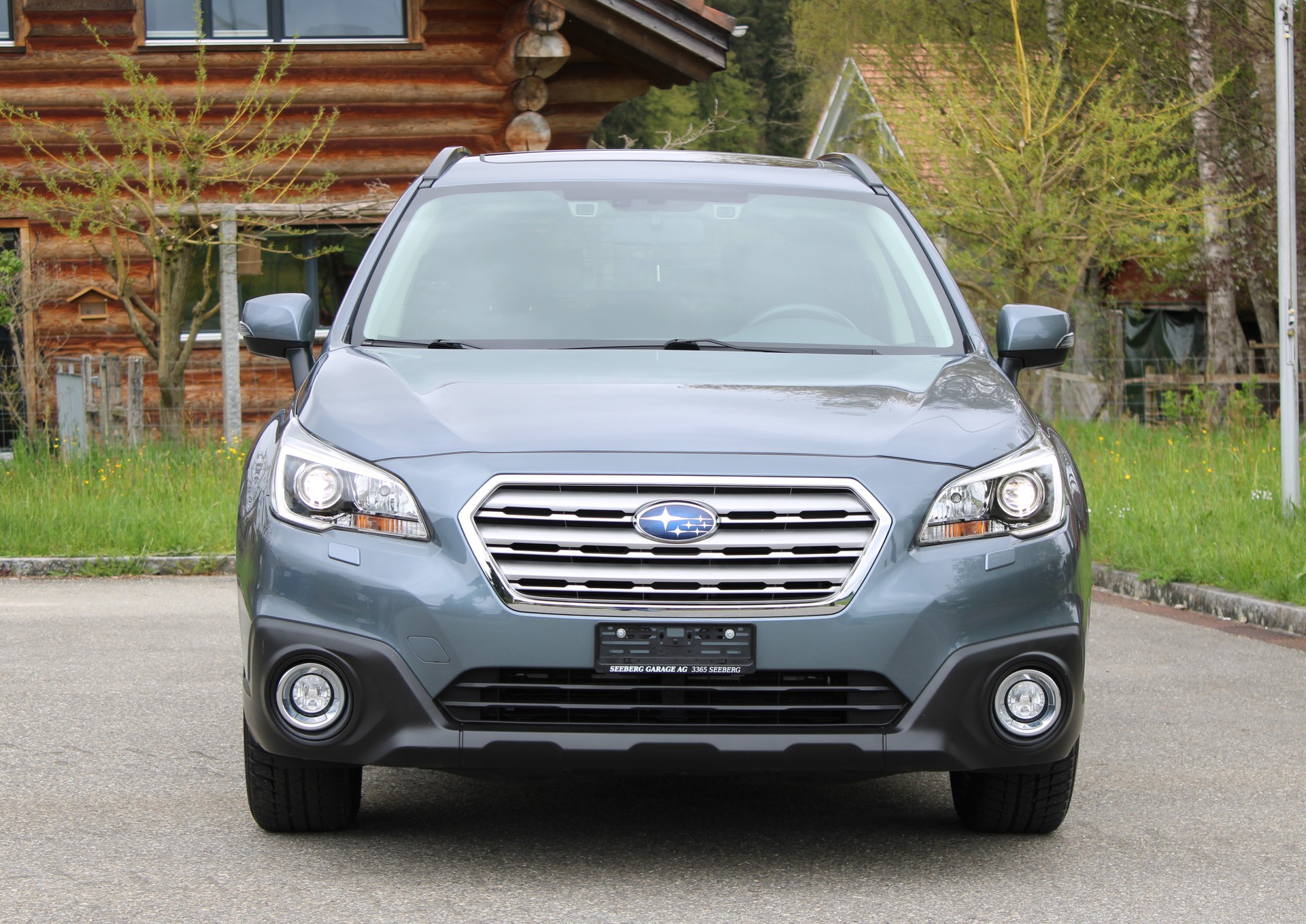 SUBARU Outback 2.5i Luxury AWD Lineartronic-image-4