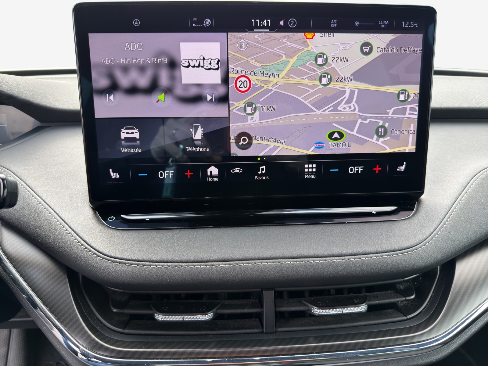 SKODA Enyaq iV 80 SportLine Ultra-image-10