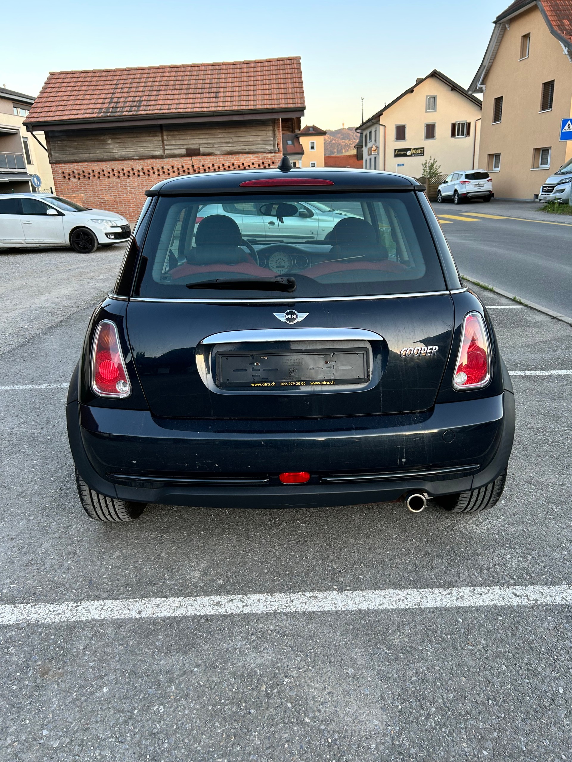 MINI Cooper-image-3