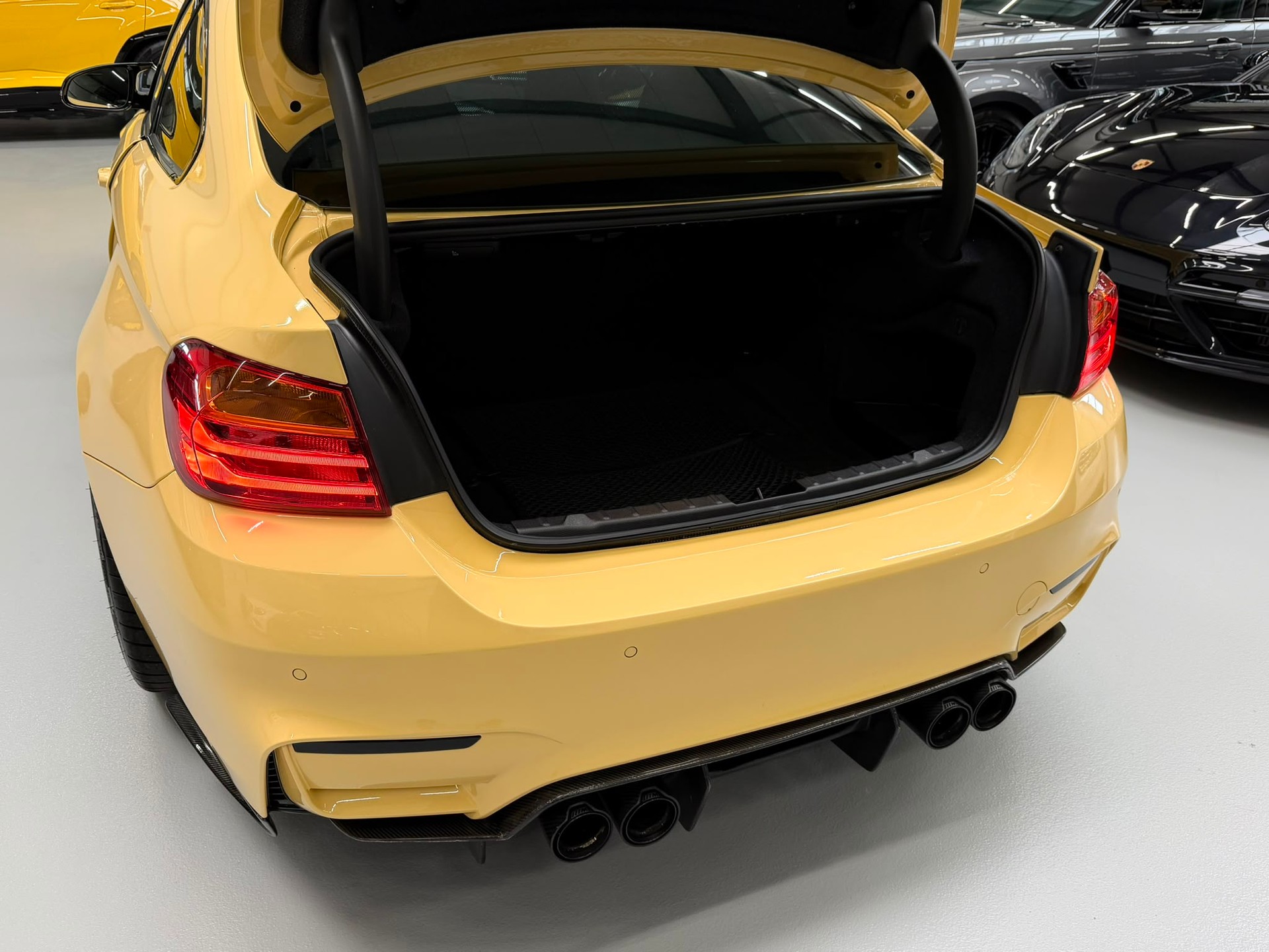 BMW M4 Coupé DKG-image-29
