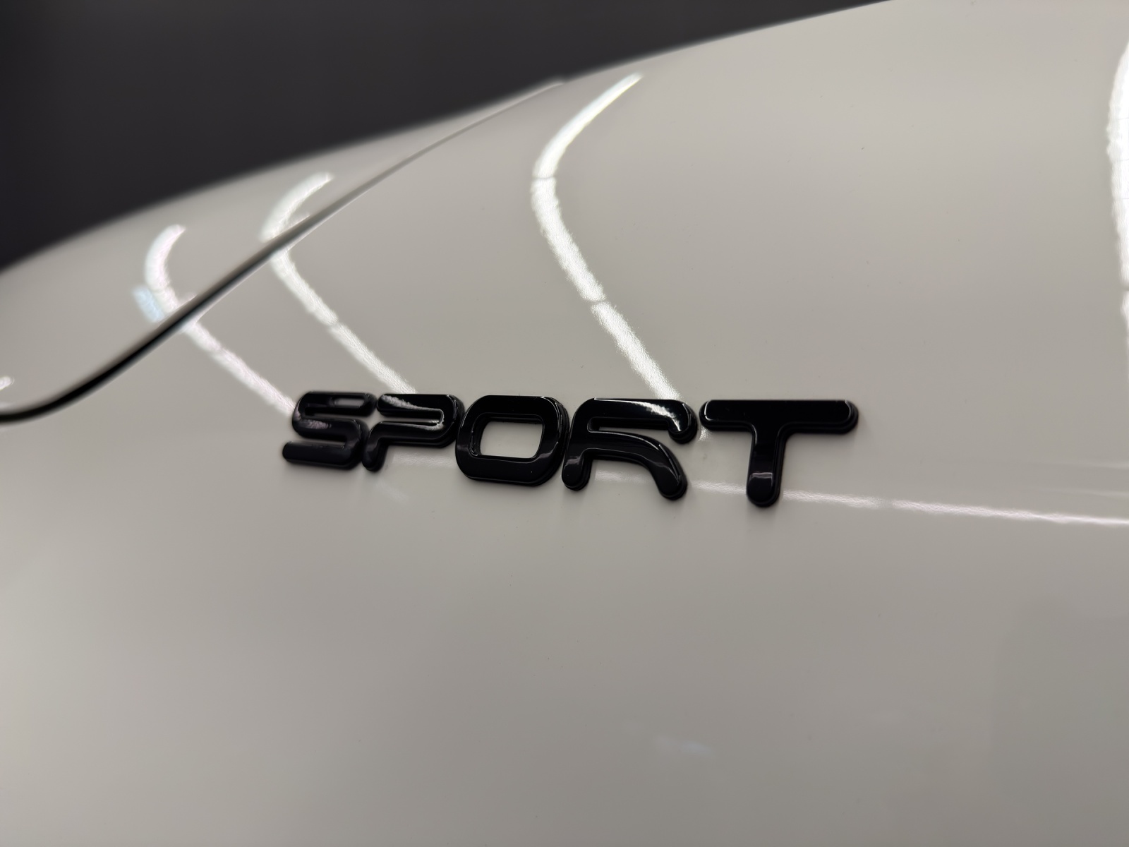 FIAT 600 1.2 Hybrid 145 Sport-image-12
