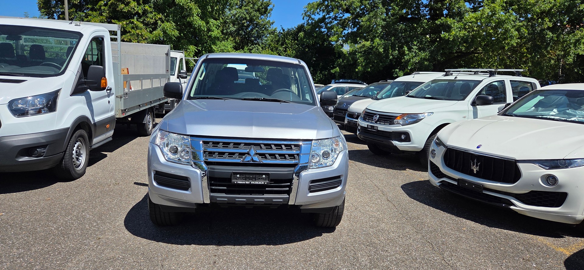MITSUBISHI Pajero 3.2 DI-D Profi-image-1
