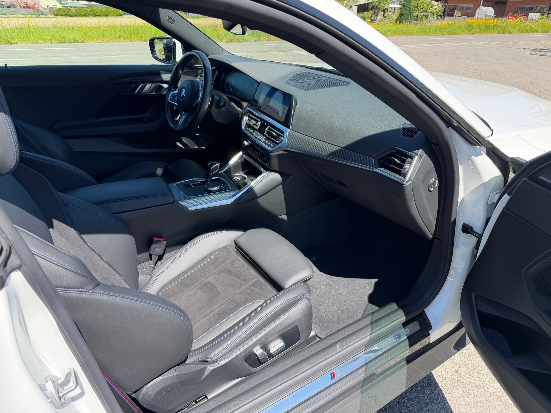 BMW 220d M Sport-image-6