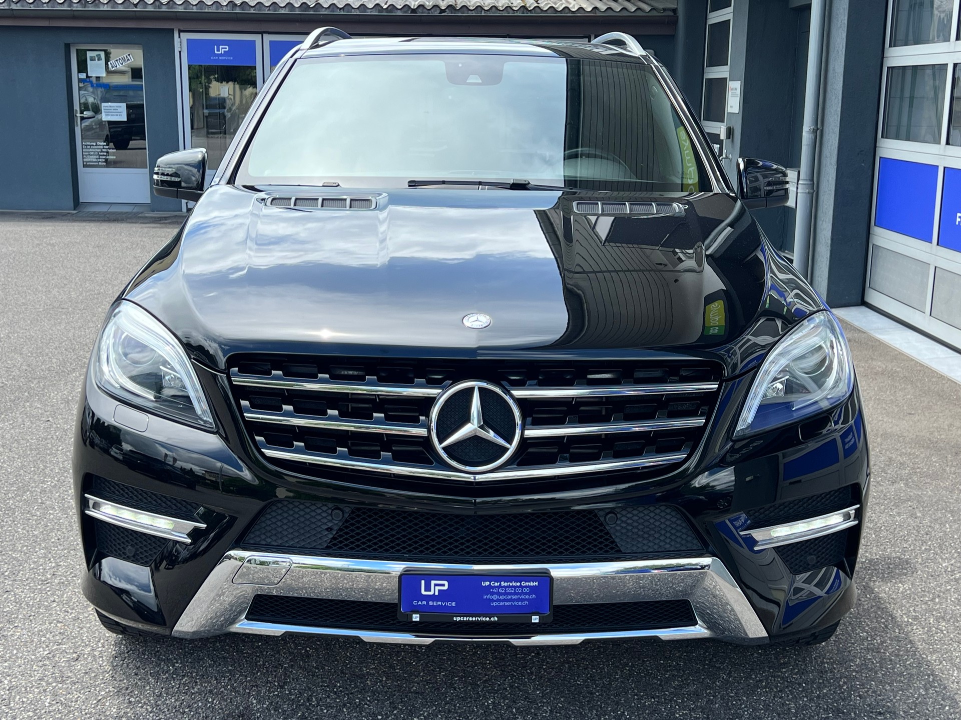 MERCEDES-BENZ ML 350 CDI BlueTec * AHK *