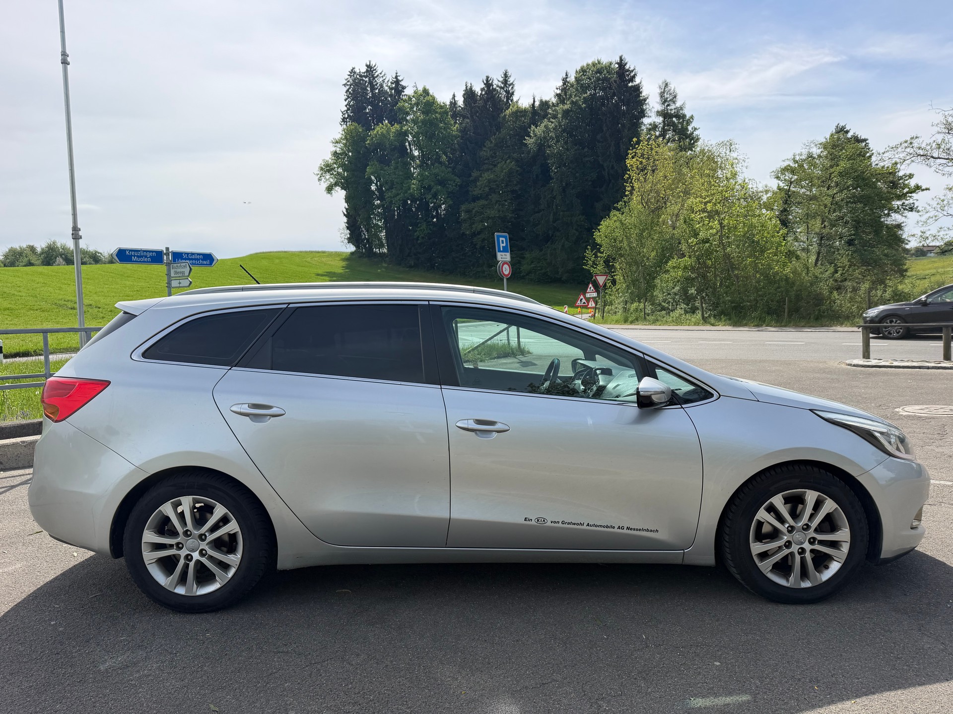KIA Cee'd Sportswagon 1.6 GDi Style DCT-image-1