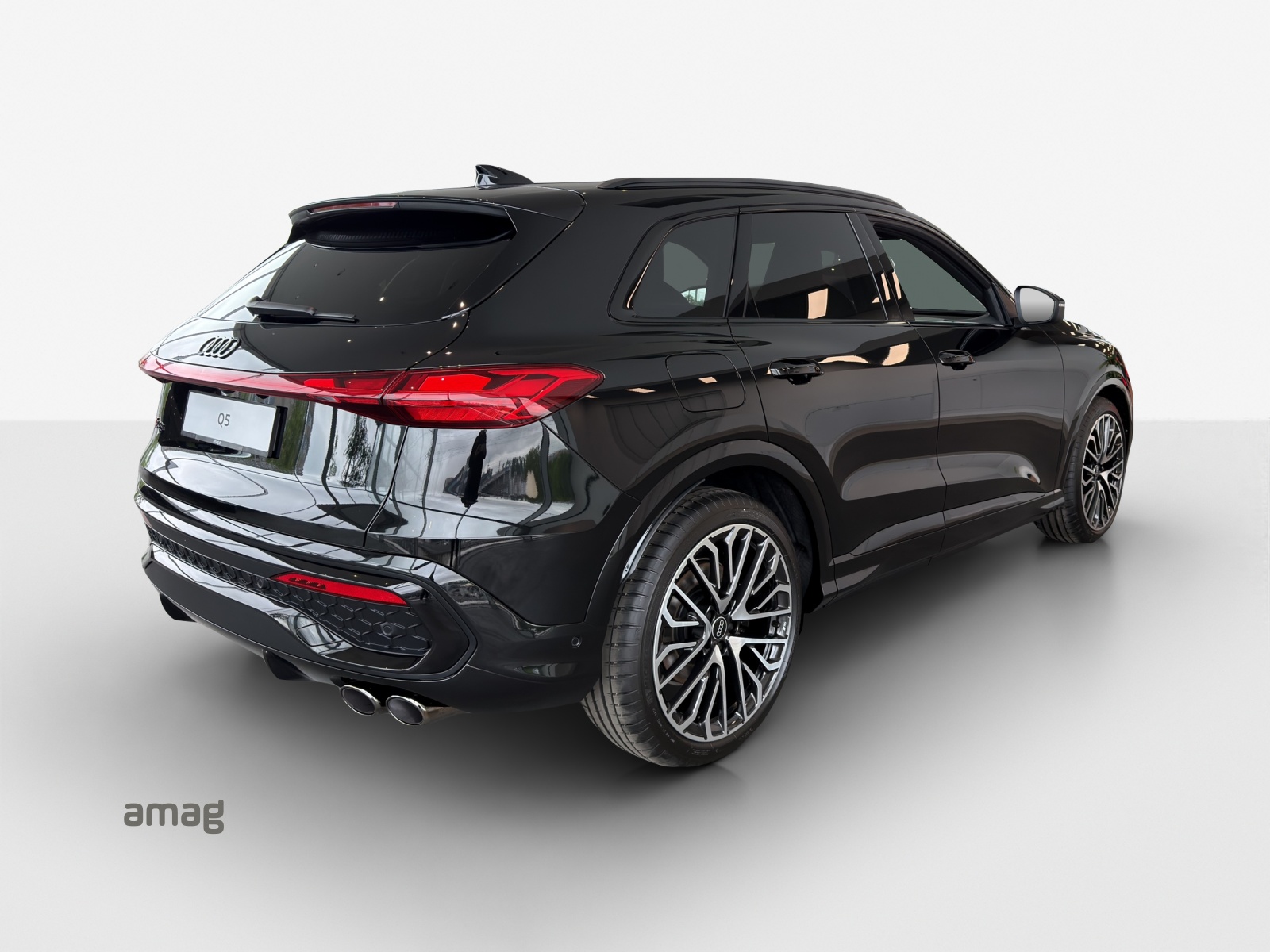 AUDI SQ5 TFSI quattro S-tronic-image-4