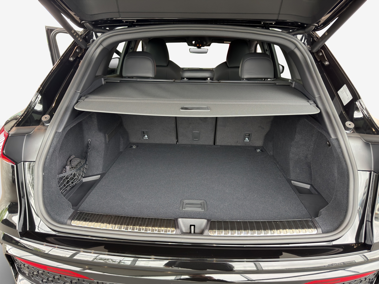 AUDI SQ5 TFSI quattro S-tronic-image-12