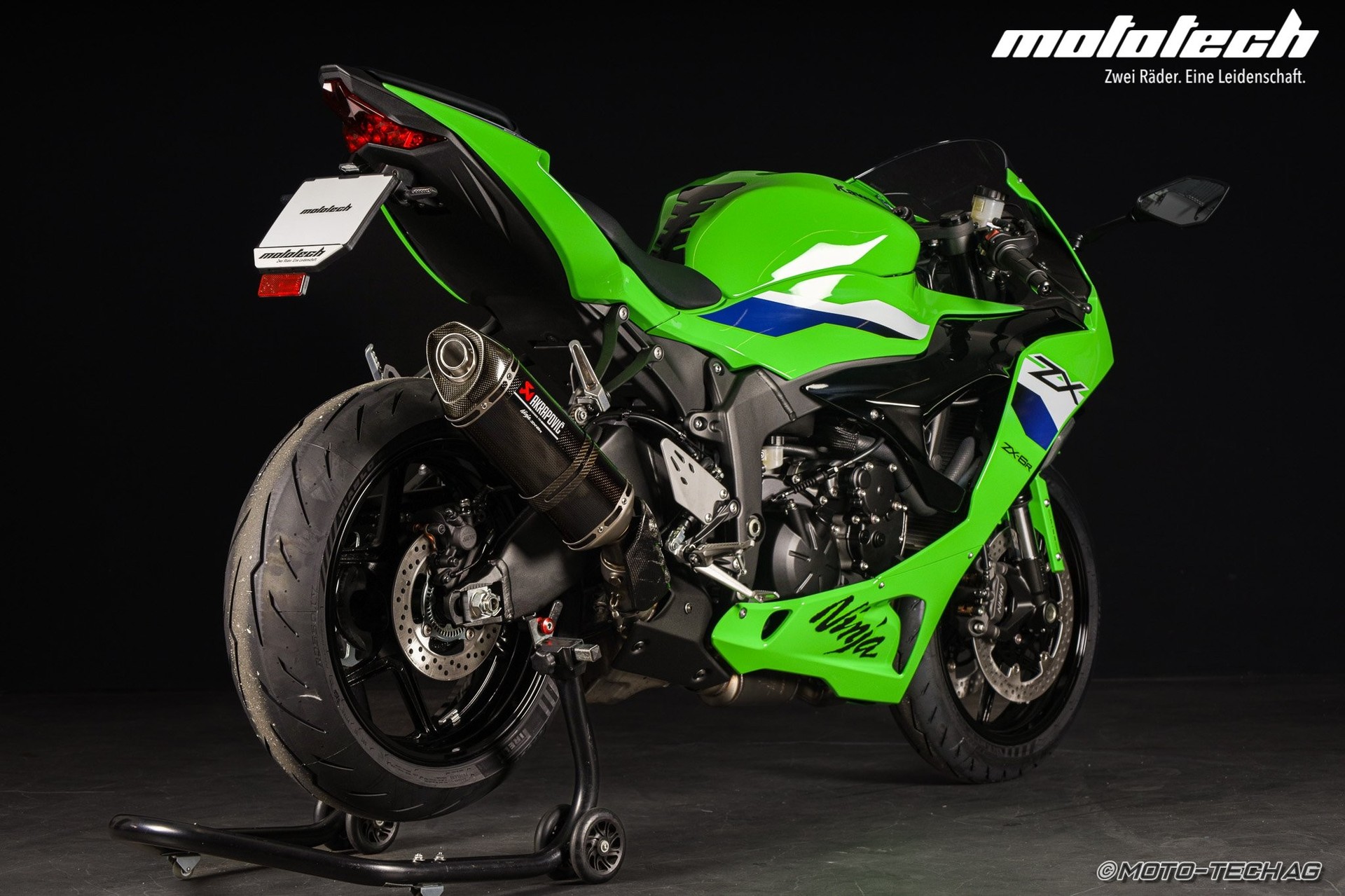 KAWASAKI Ninja ZX-6R MY26 STAGE 1 AKRAPOVIC-showroom-element-2