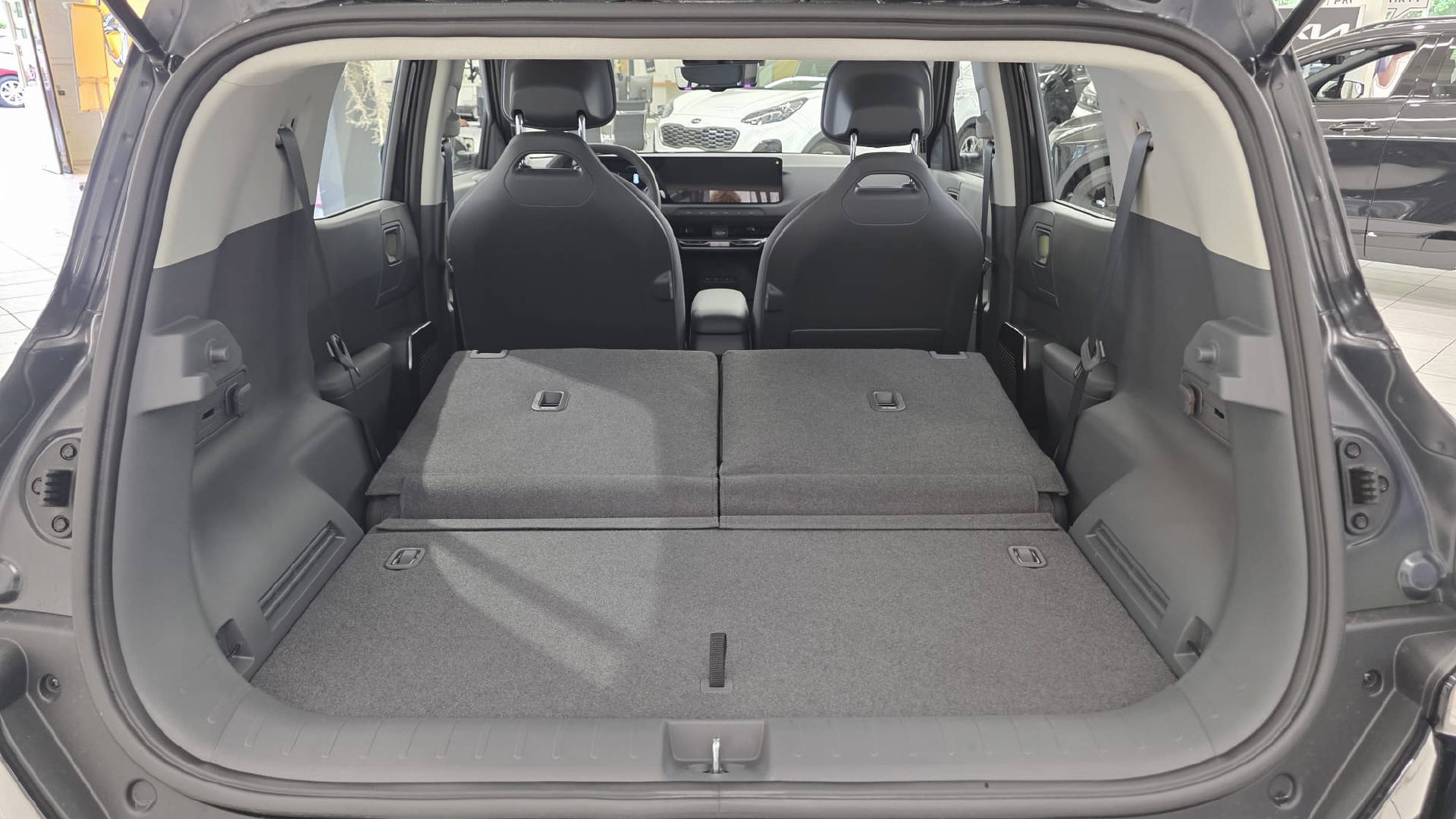 KIA EV2 42.2 kWh Air 4P-image-9