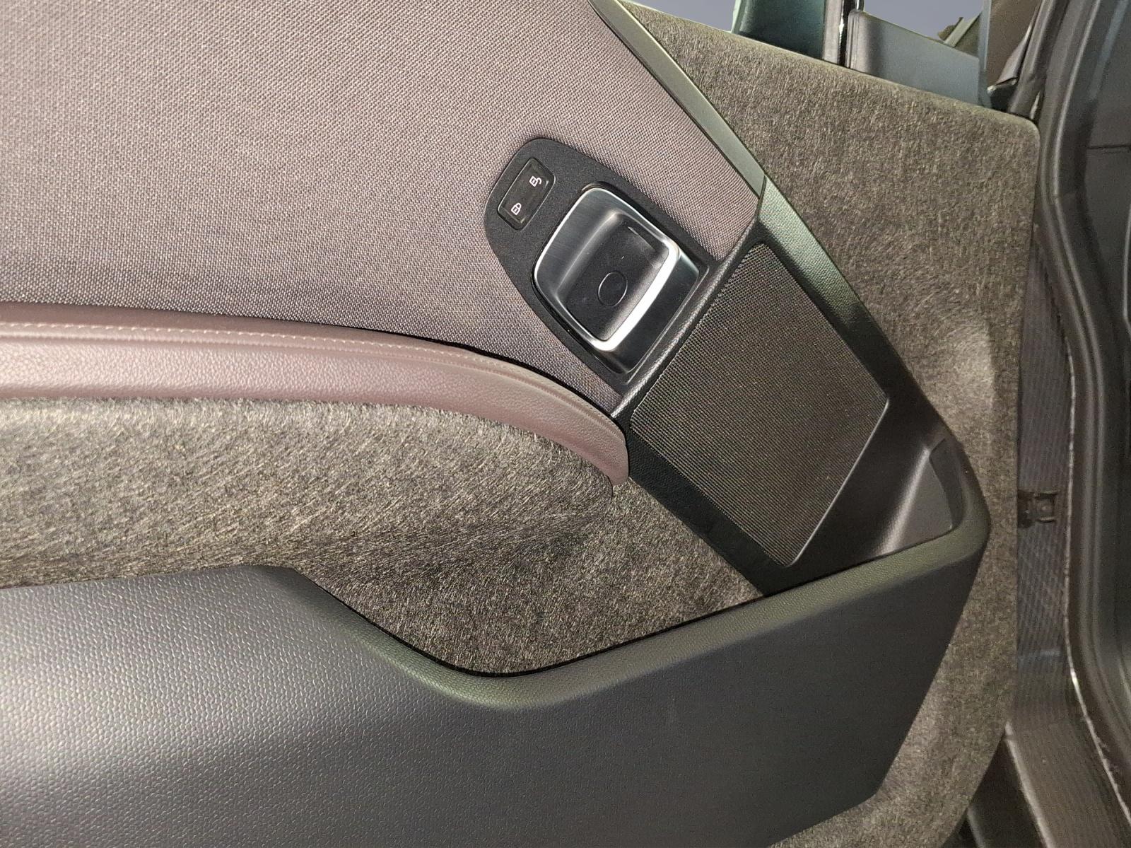 BMW i3 S 120 Ah-image-8