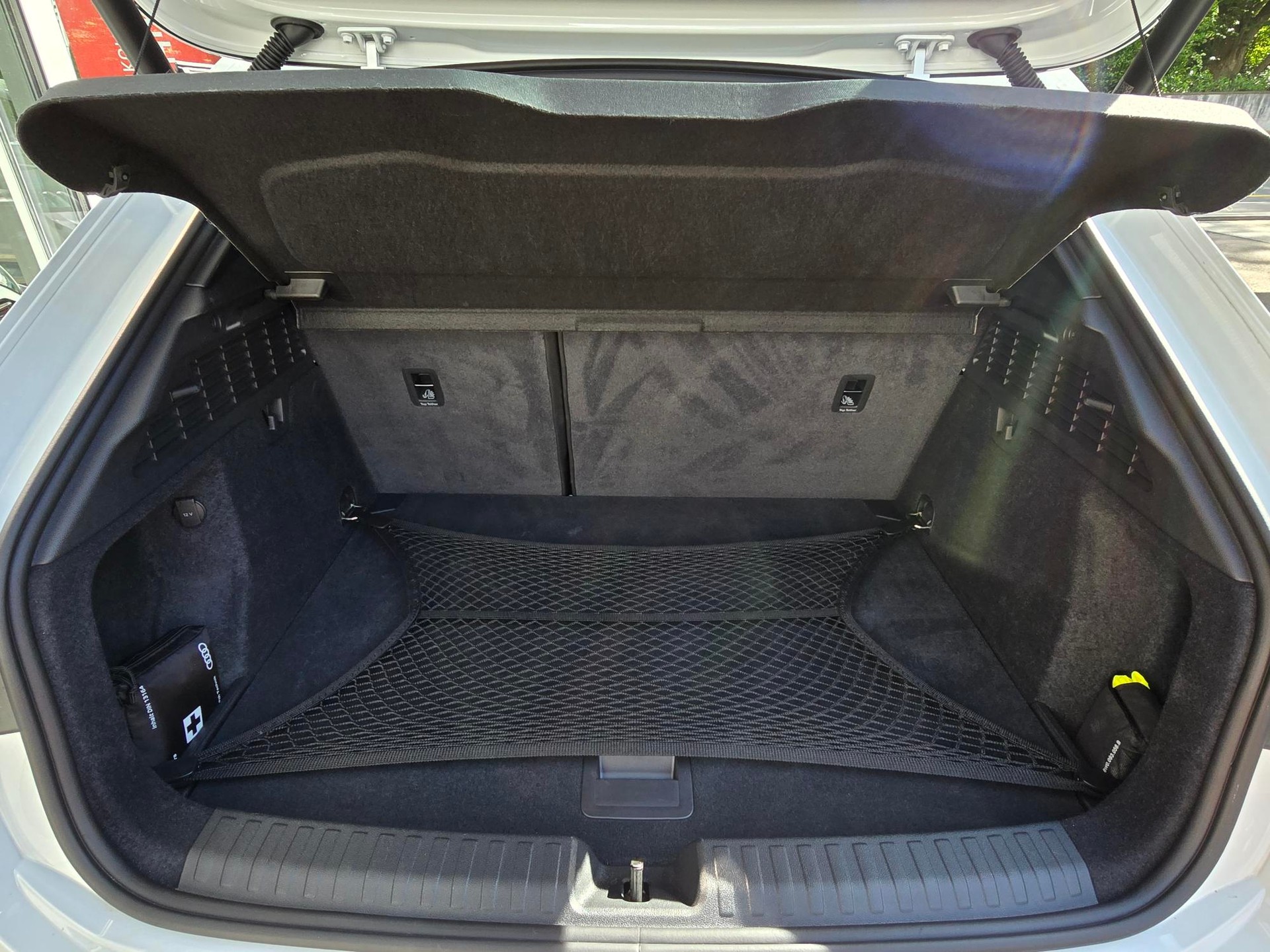 AUDI A3 Sportback 35 TFSI advanced Attraction S-tronic-image-16