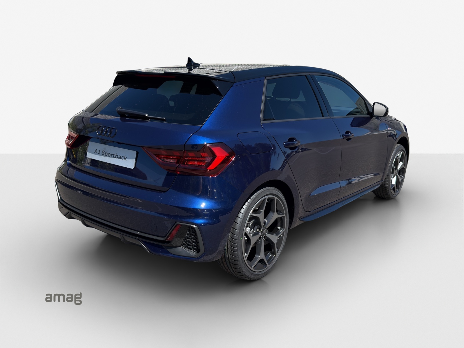 AUDI A1 Sportback 30 TFSI S Line Attraction S-tronic-image-4
