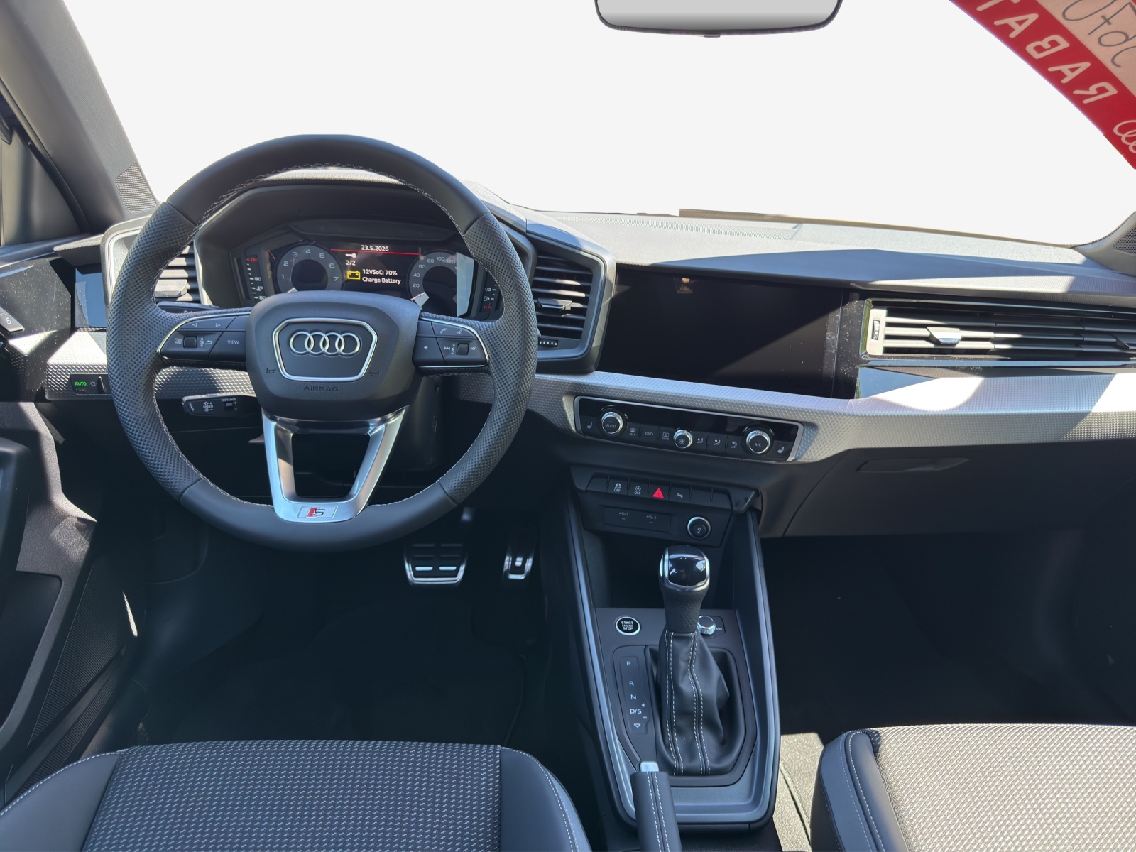 AUDI A1 Sportback 30 TFSI S Line Attraction S-tronic-image-8
