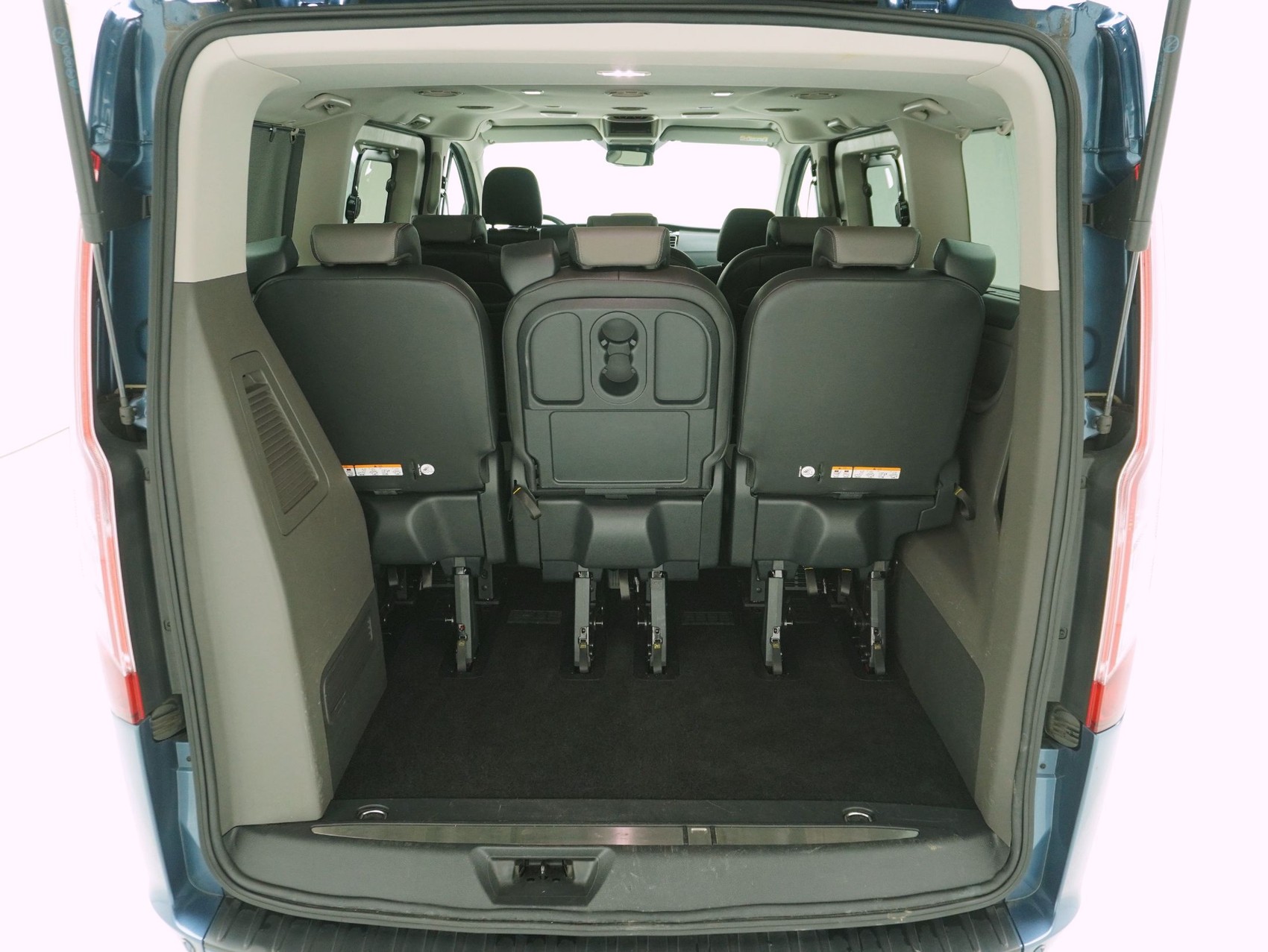 FORD Tourneo Custom Bus 320 L1 2.0 TDCi Titanium X-image-12