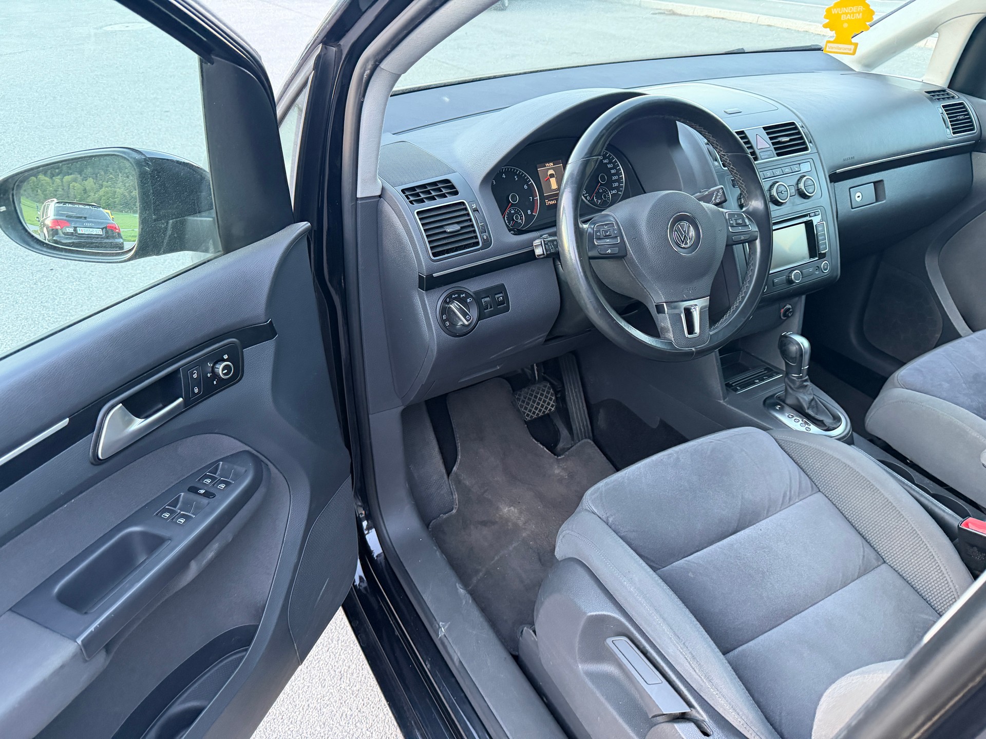 VW Touran 1.4 TSI Comfortline DSG-image-7