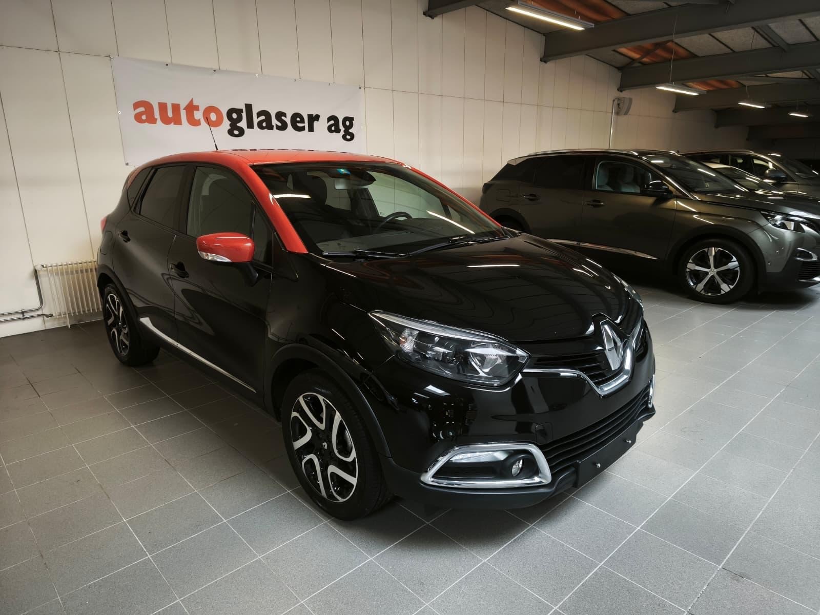 RENAULT Captur 1.2 T 16V Privilège EDC-showroom-element-2