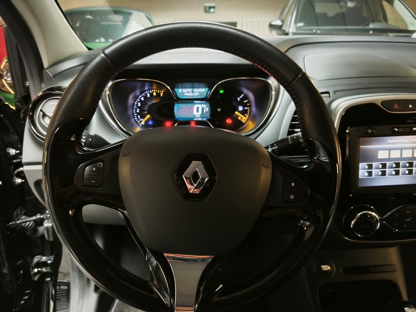 RENAULT Captur 1.2 T 16V Privilège EDC-image-8