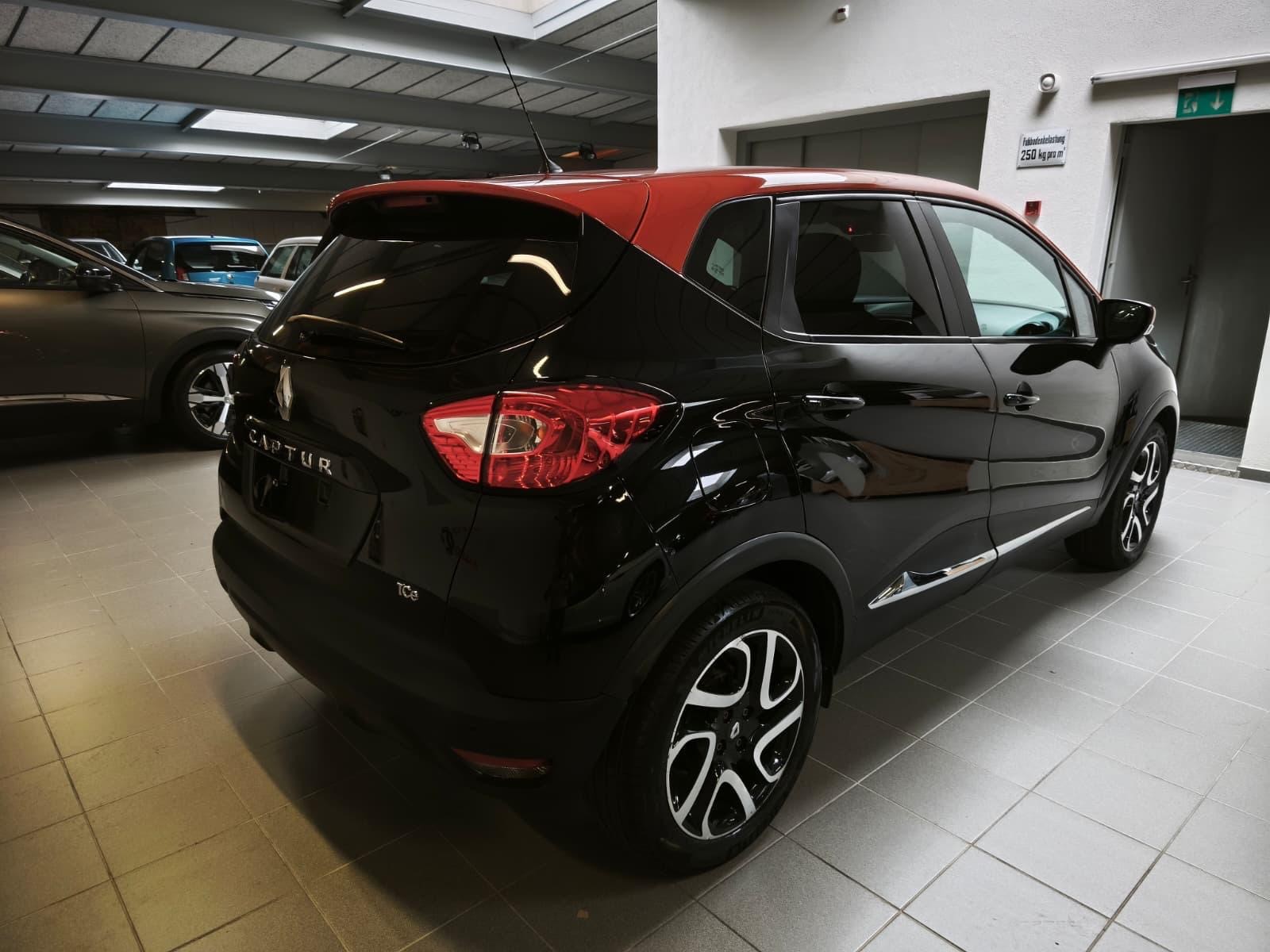 RENAULT Captur 1.2 T 16V Privilège EDC-image-4