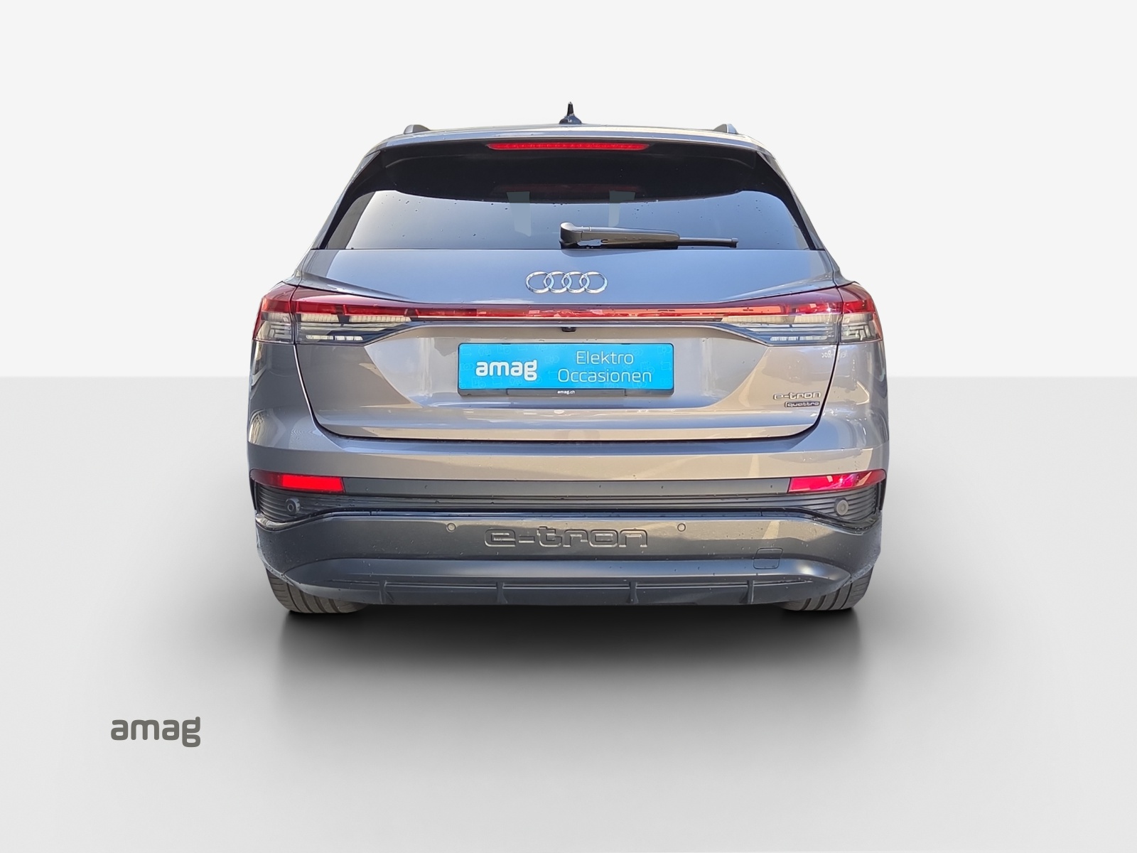 AUDI Q4 e-tron 50 quattro-image-3
