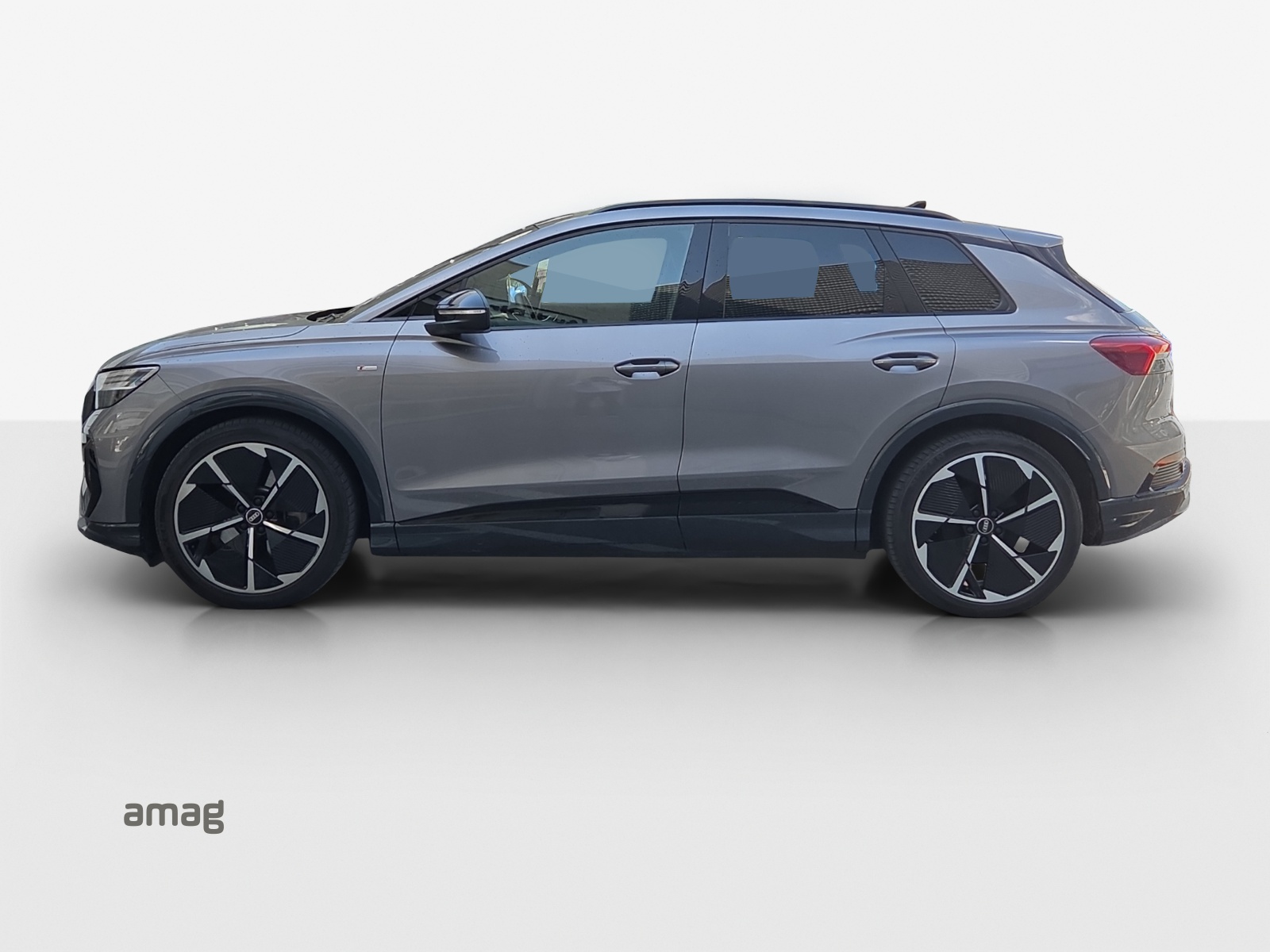 AUDI Q4 e-tron 50 quattro-image-1