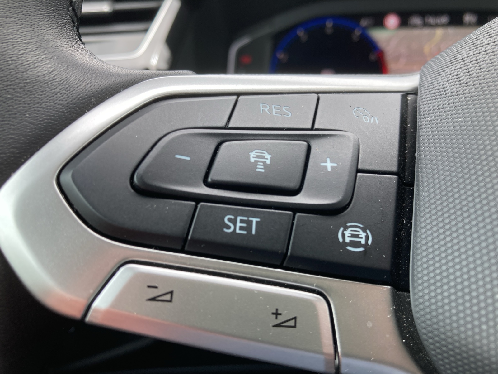 VW Touran 1.5 TSI EVO Highline DSG-image-15