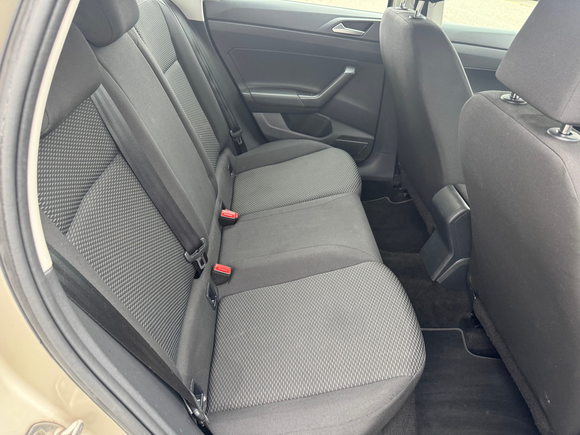 VW Polo 1.0 BMT Trendline-image-10