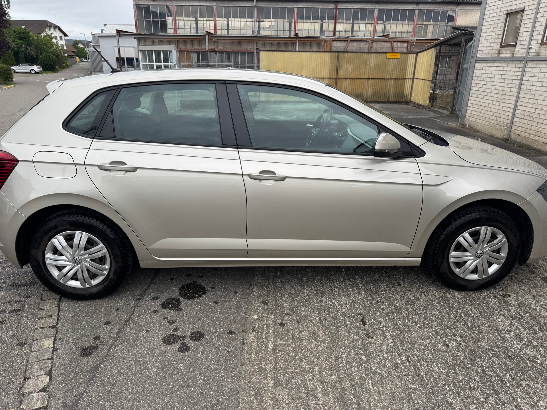VW Polo 1.0 BMT Trendline-image-3