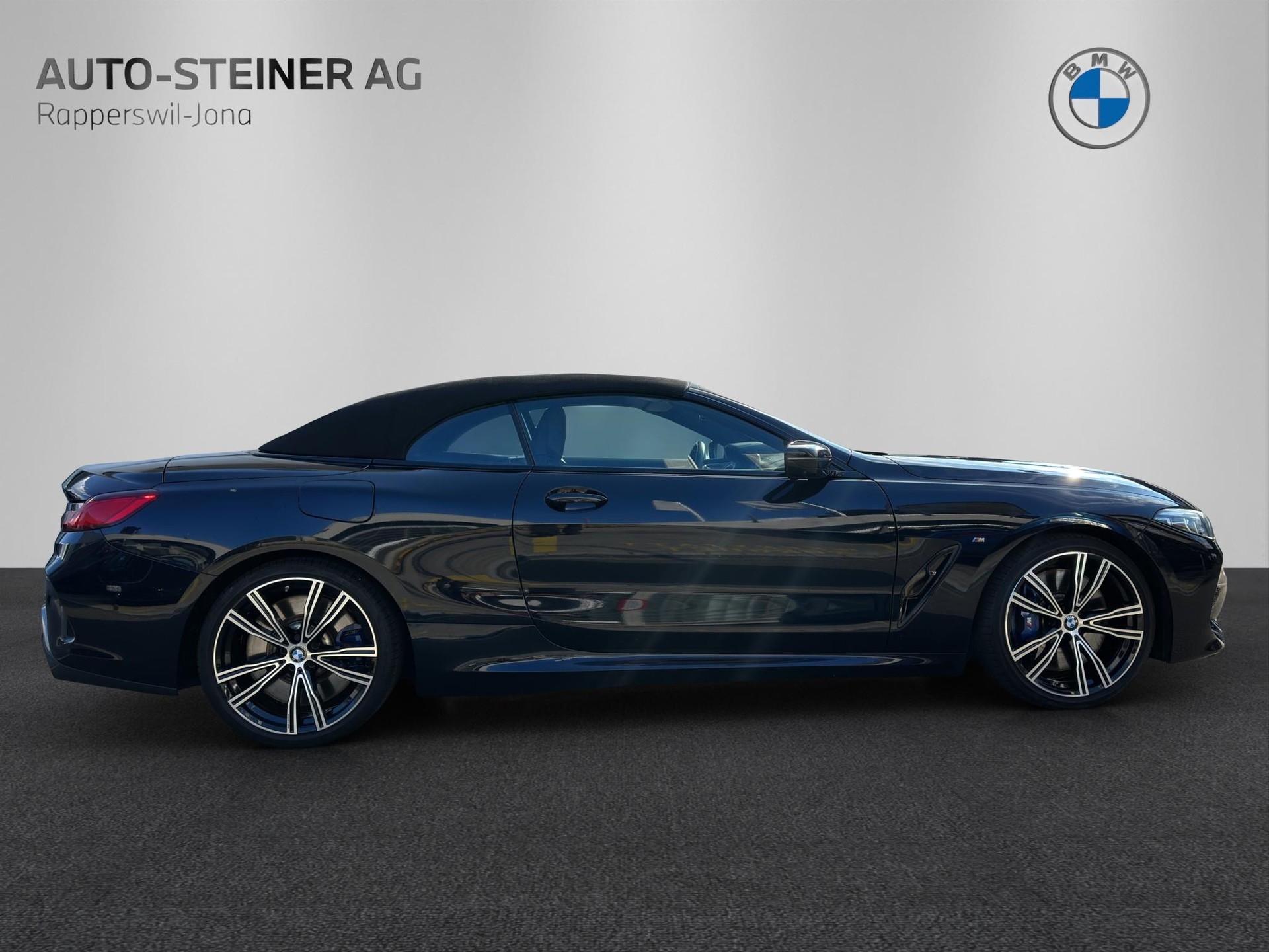 BMW M850i xDrive Cabriolet-image-5