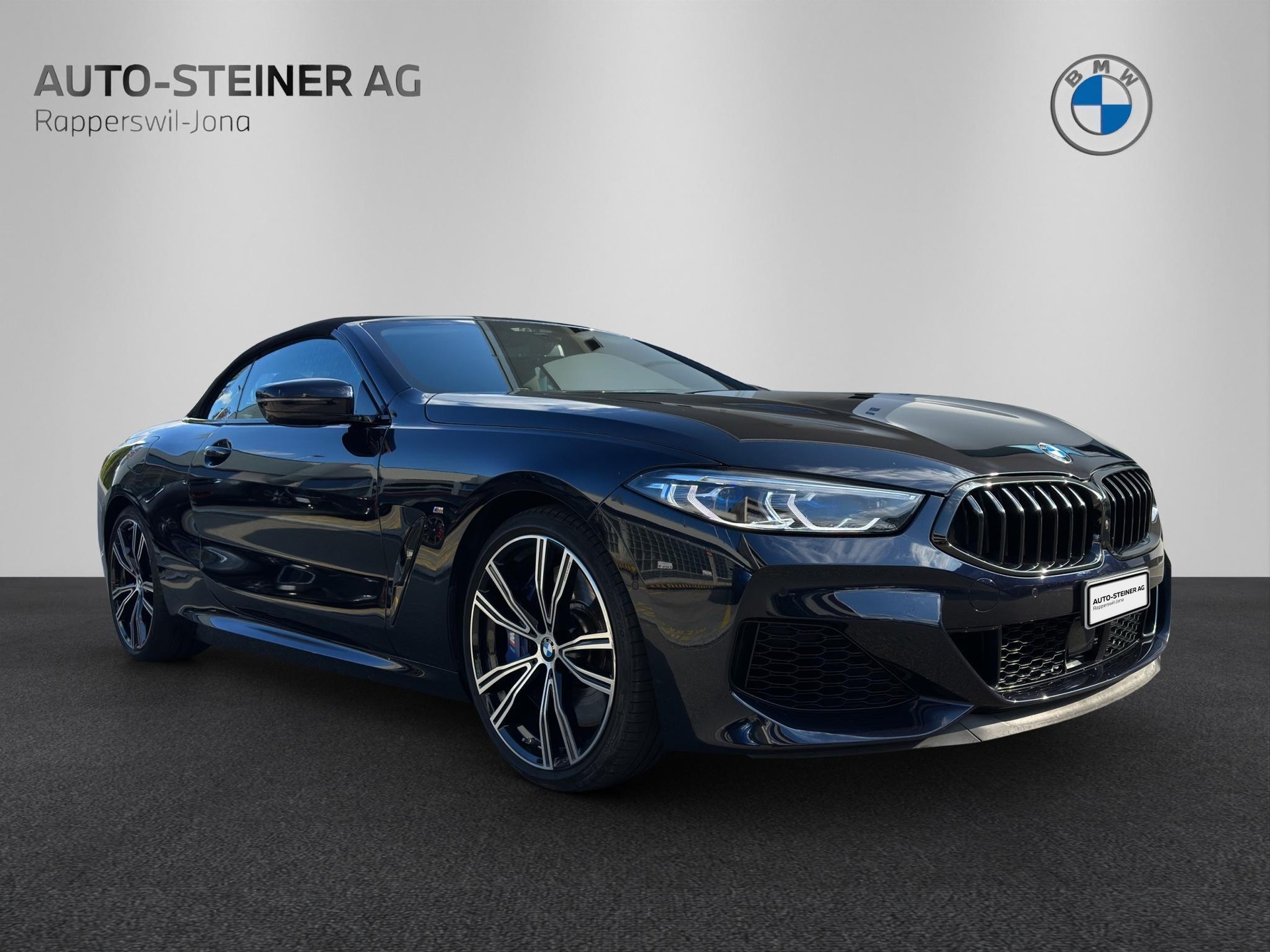 BMW M850i xDrive Cabriolet-image-6