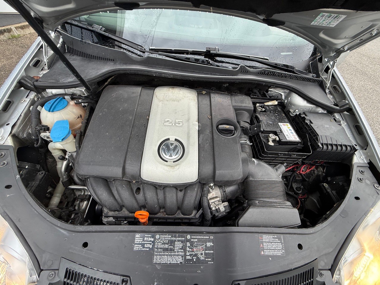 VW 2.5 Jetta-image-12