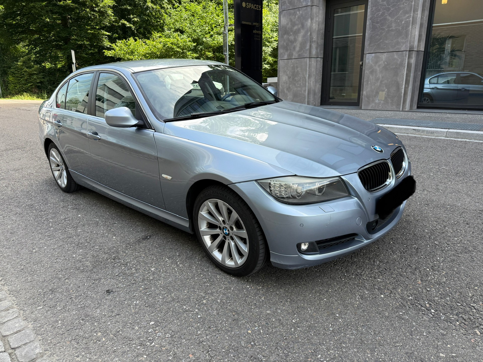 BMW 330d xDrive Aut. LCI*1.HAND*Top-ZUSTAND*-image-1