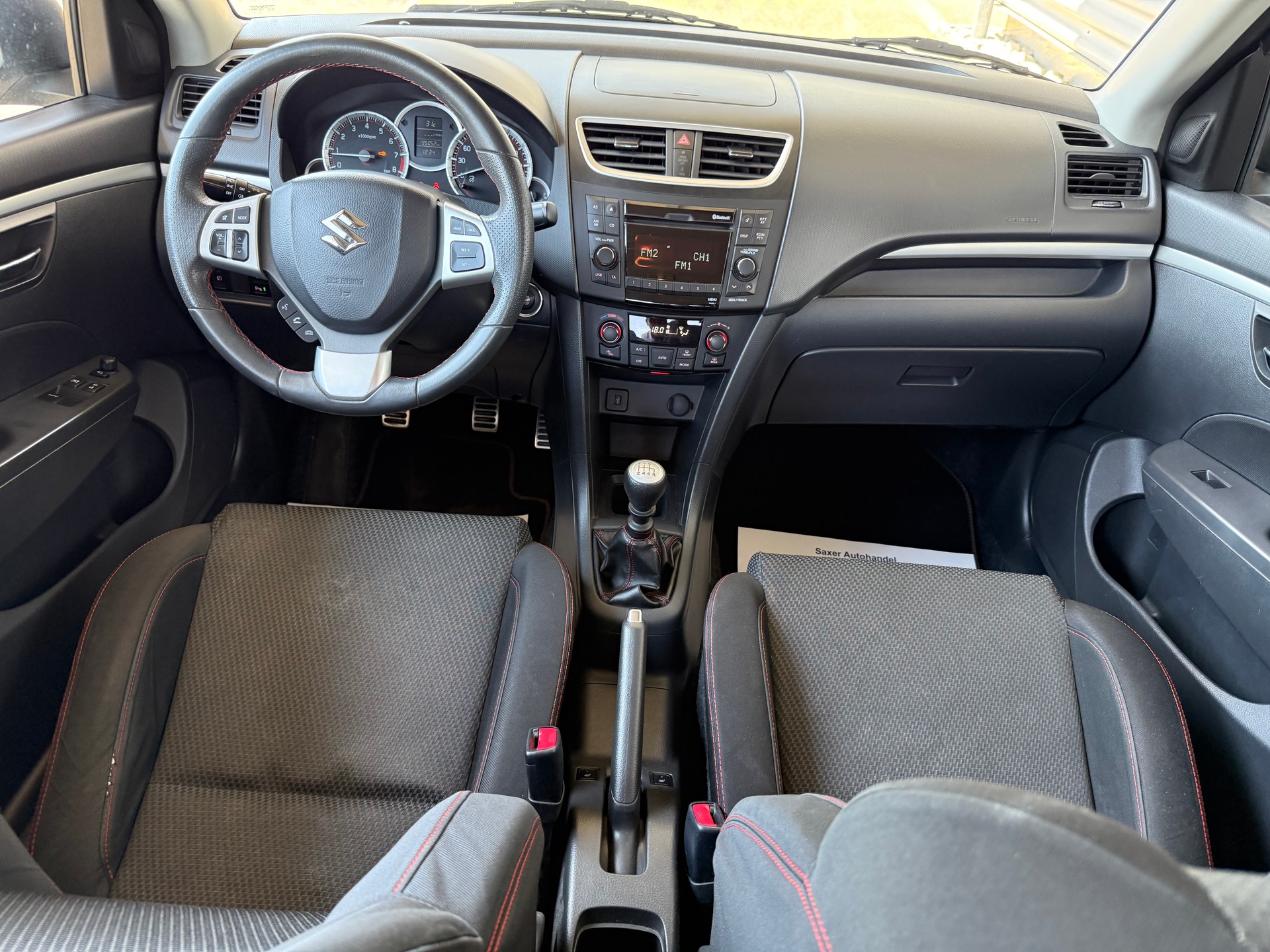 SUZUKI Swift 1.6i 16V Sport-image-5