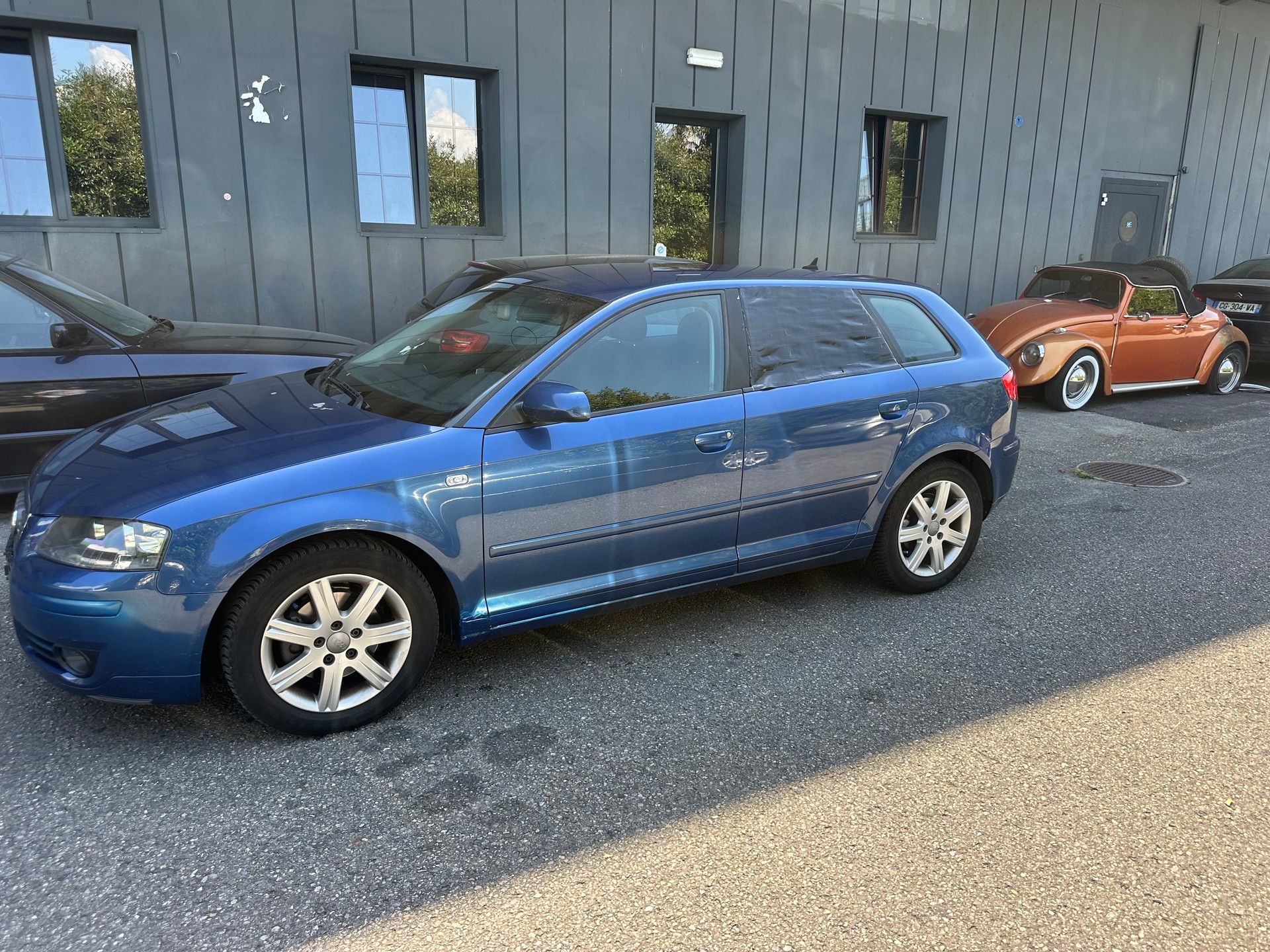 AUDI A3 Sportback 2.0 TDI Attraction-image-6