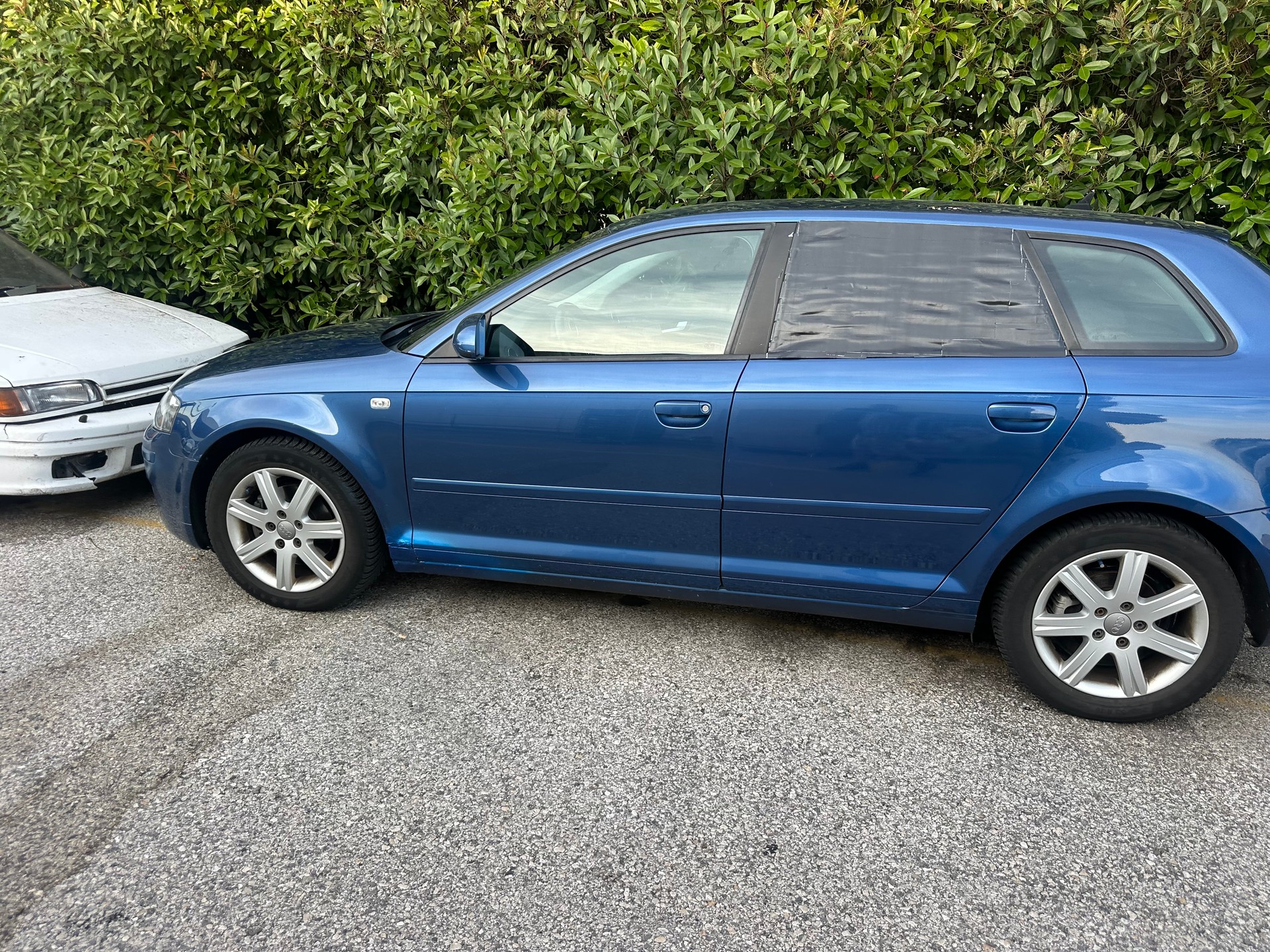 AUDI A3 Sportback 2.0 TDI Attraction-image-11